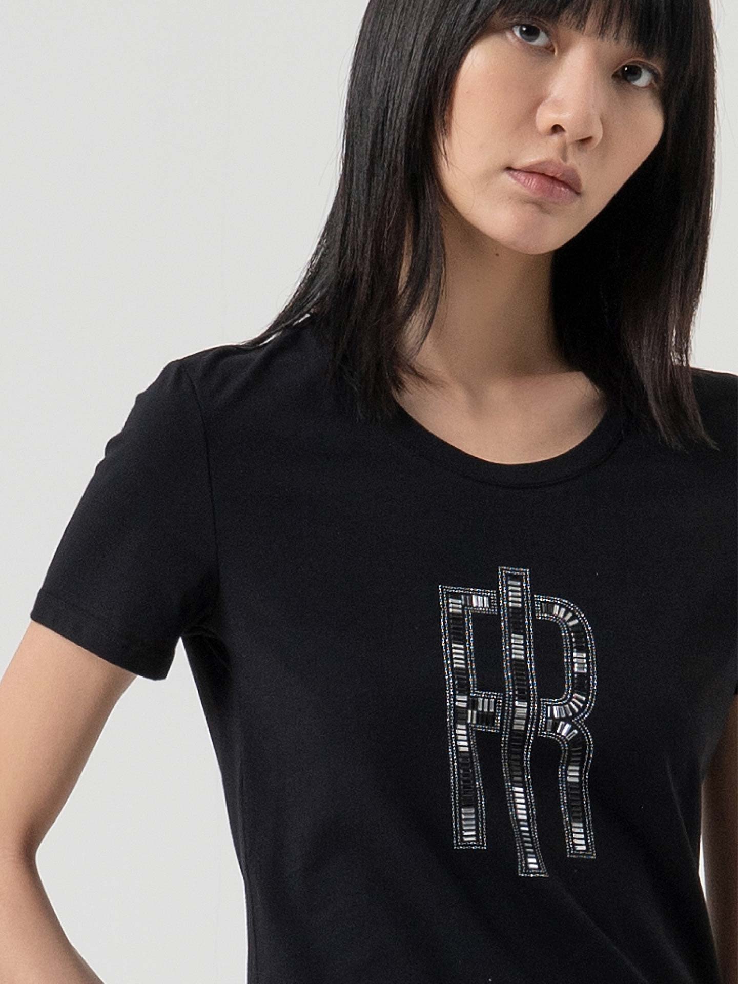 T-shirt com Aplicação