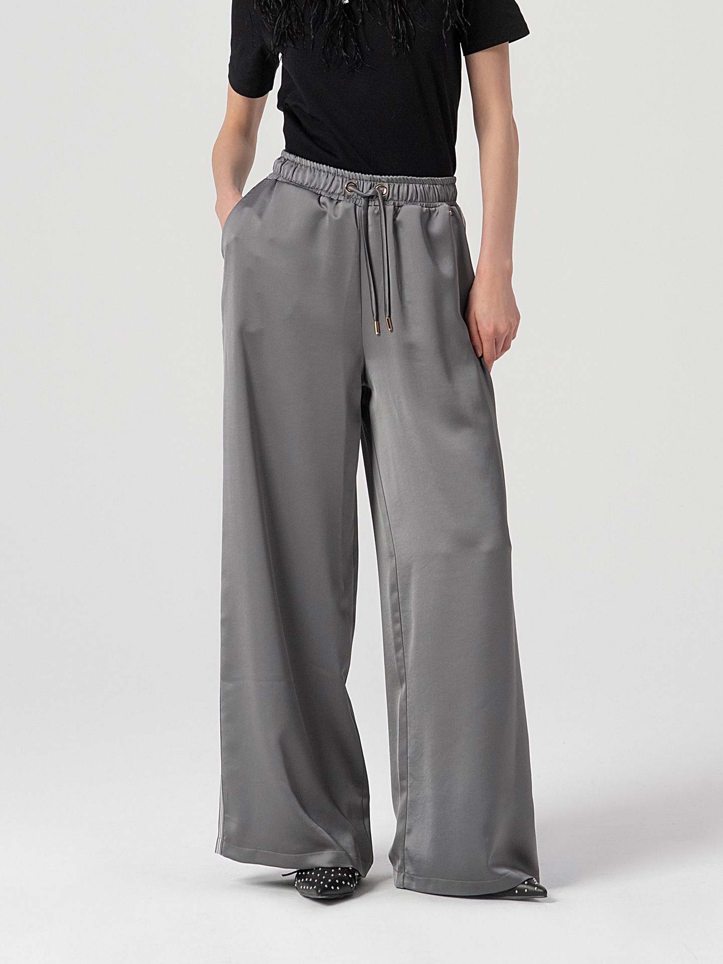 Calças Acetinadas Wide Leg