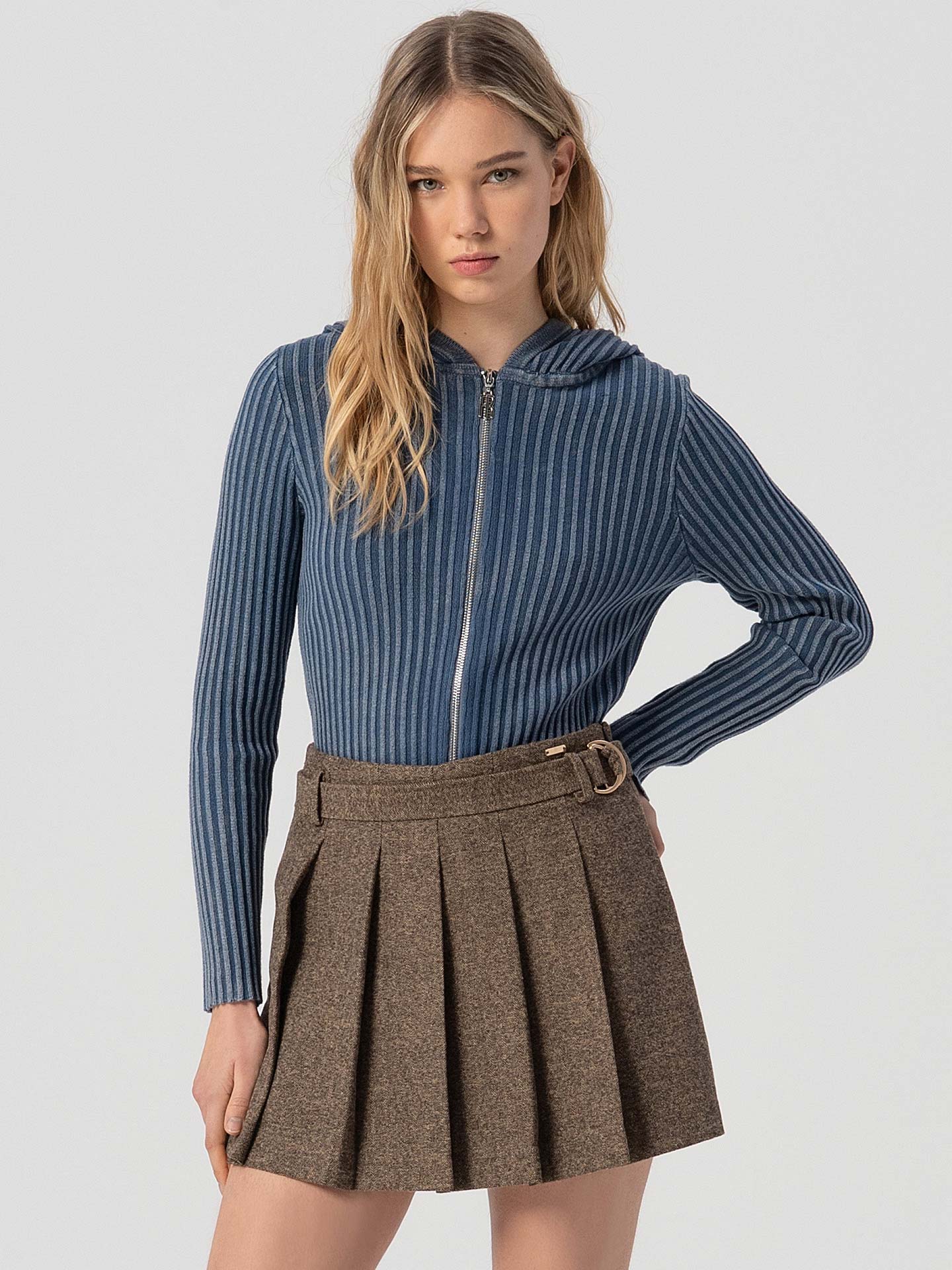 Calção-Saia com Pregas