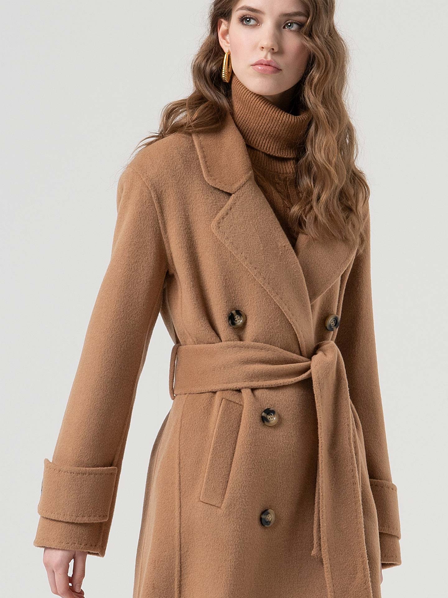 Casaco Comprido de Lã com Cinto