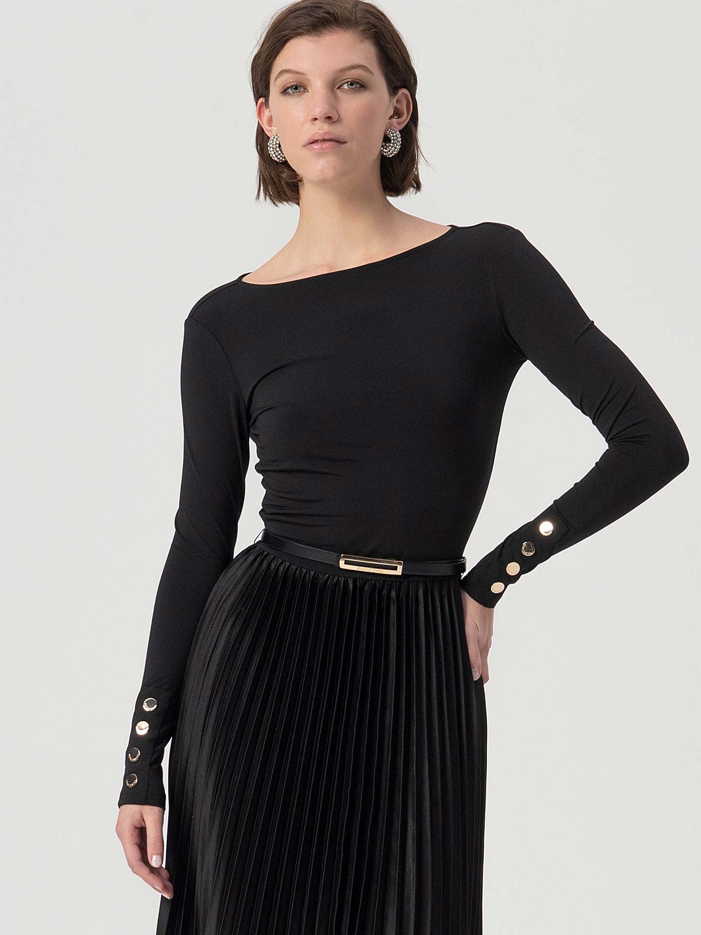 Vestido Midi de Manga Comprida com Saia Plissada