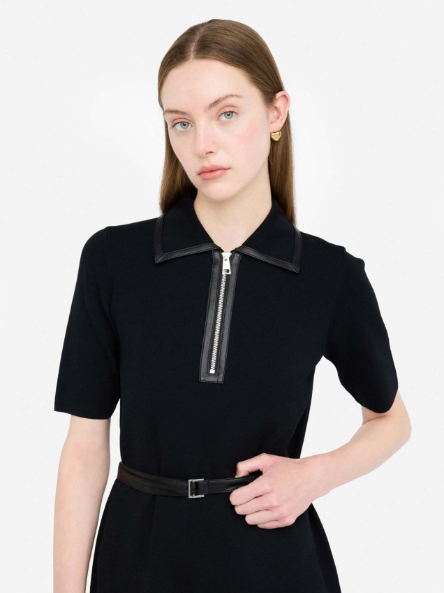 Vestido Curto de Malha