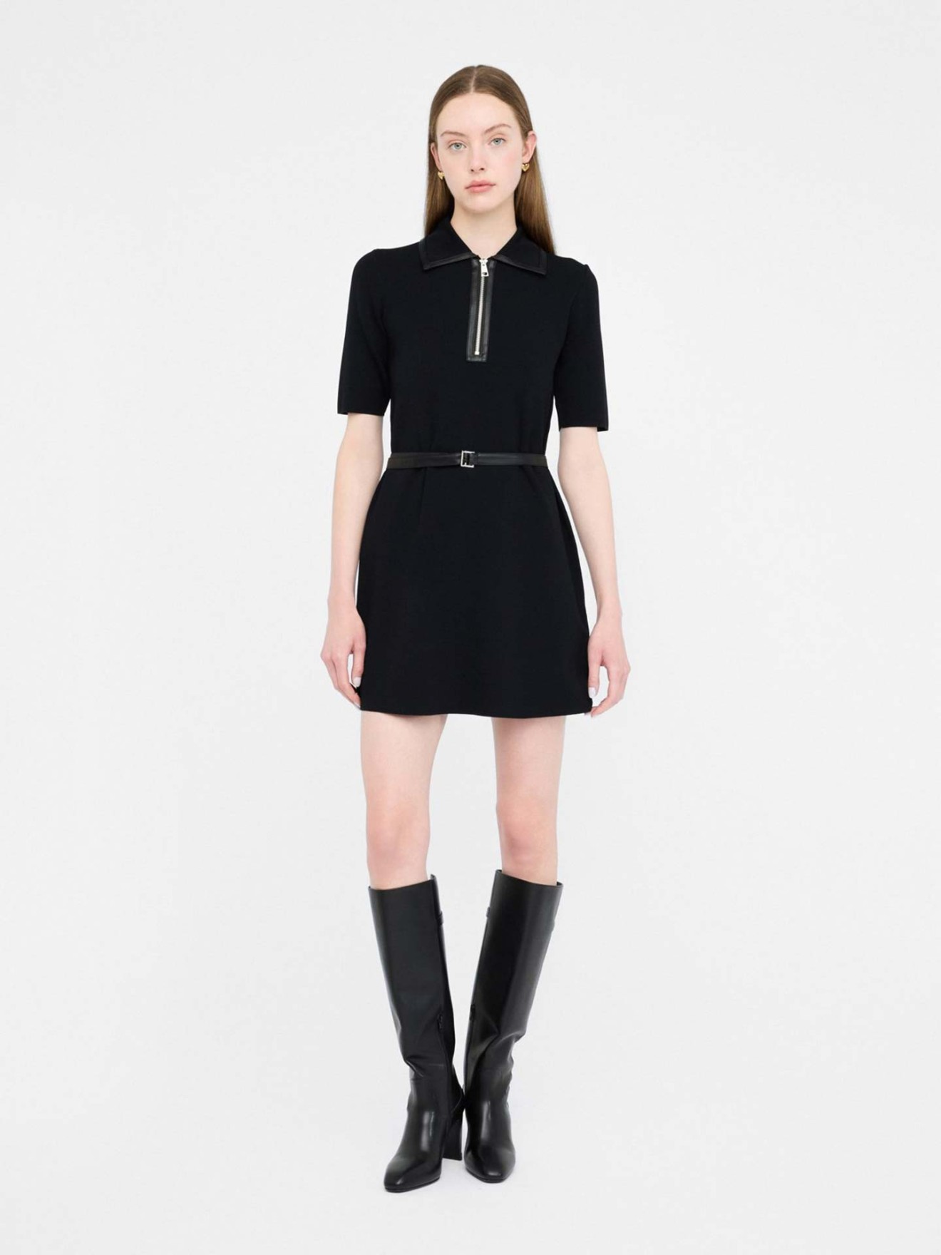 Vestido Curto de Malha