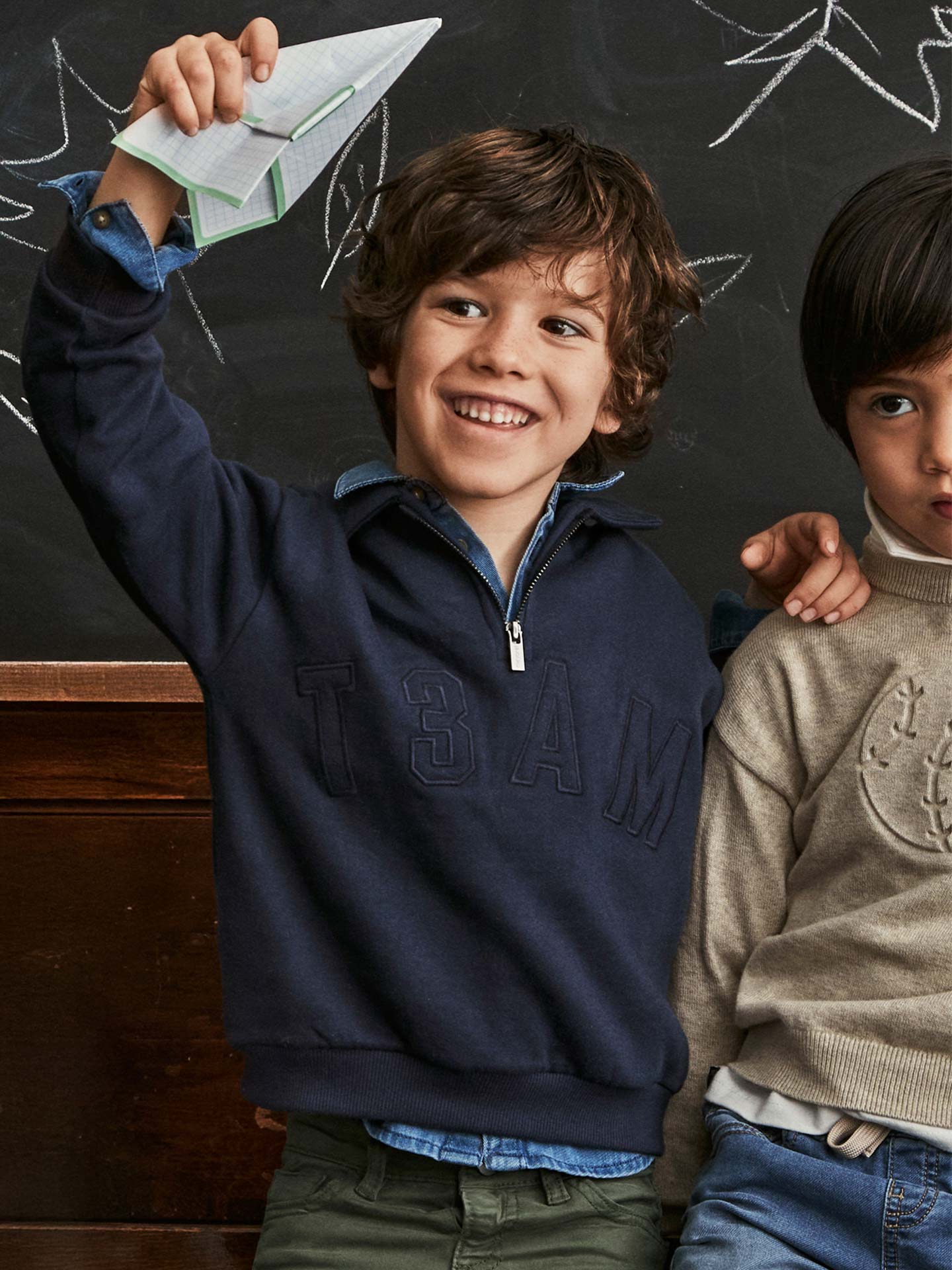 Sweatshirt com Gola de Polo