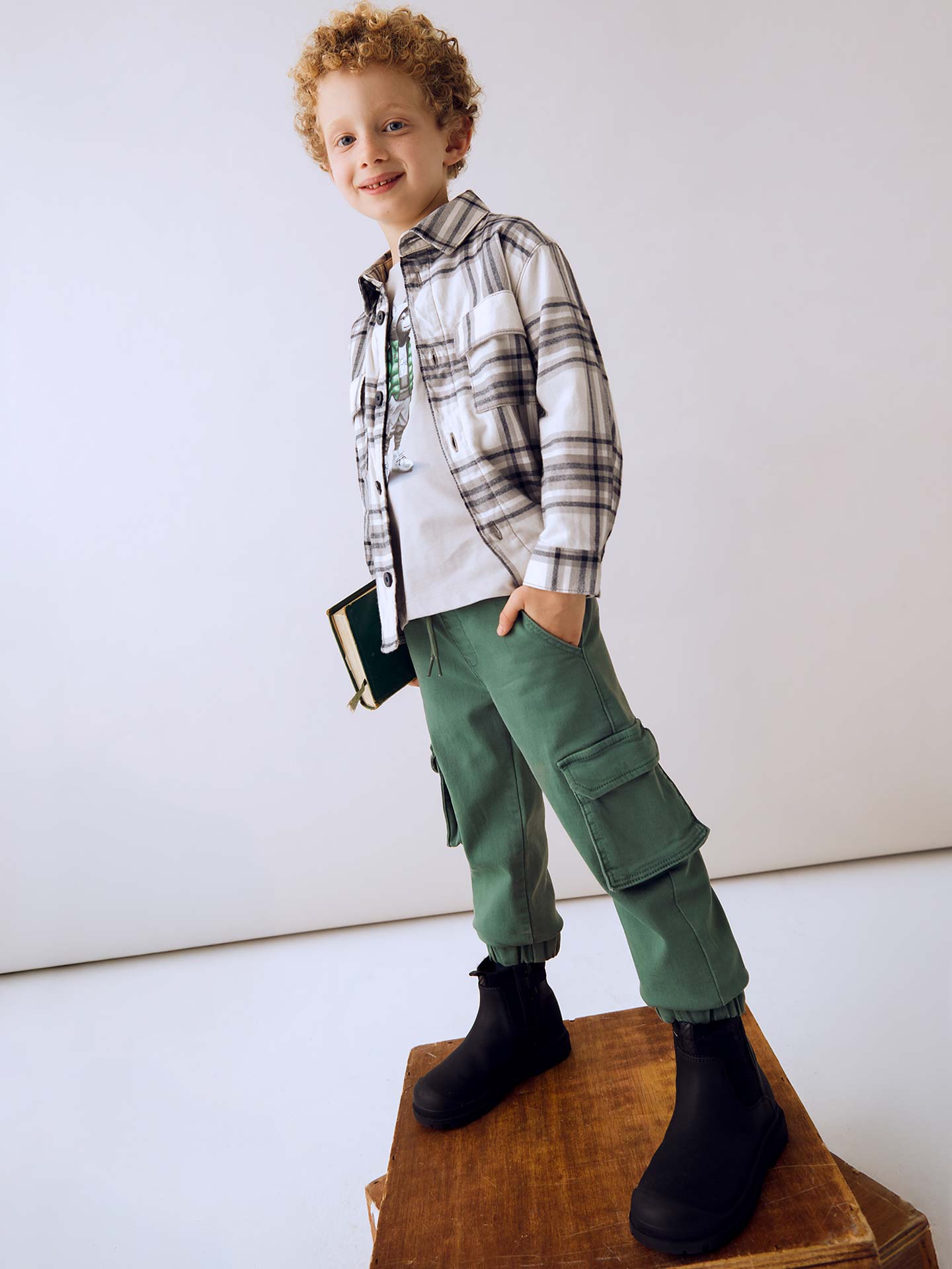 Calças Cargo Slim Fit