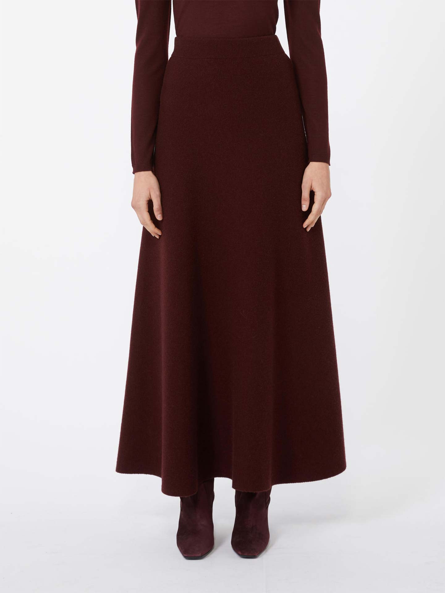 Saia Comprida Giberna