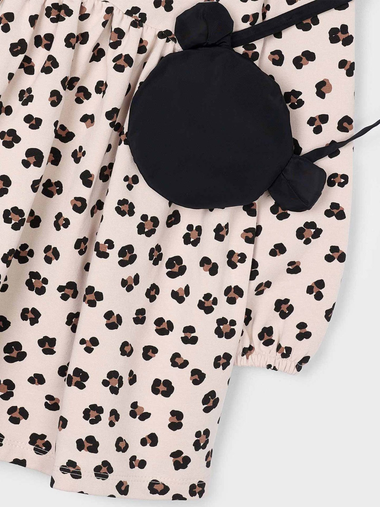 Conjunto de Vestido e Bolsa