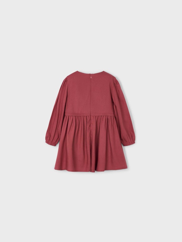 Vestido com Bordados Geométricos