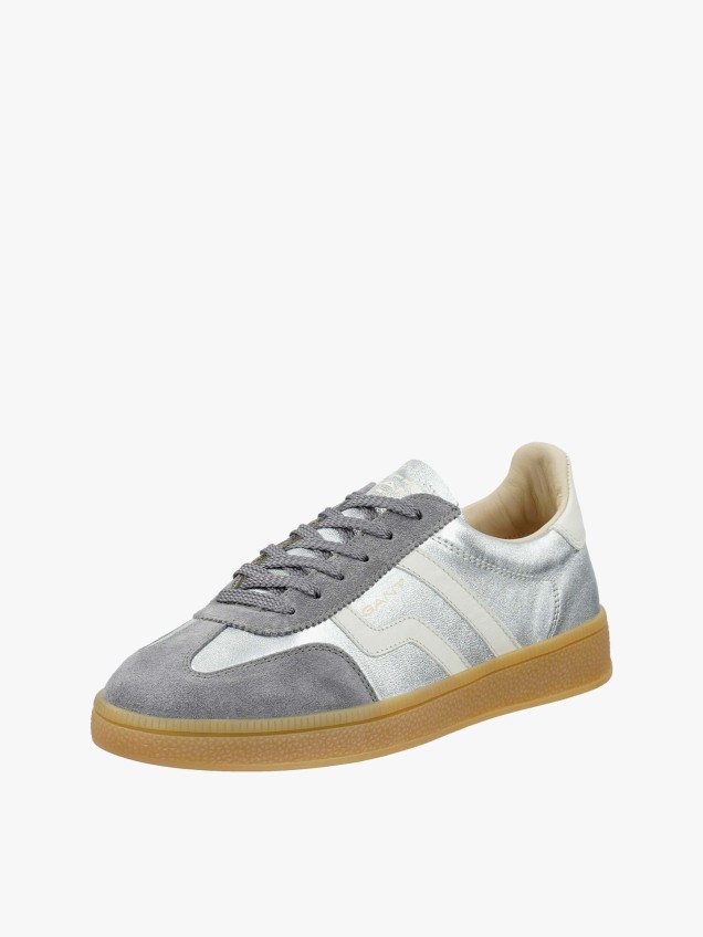 Sapatilhas Retro em Pele