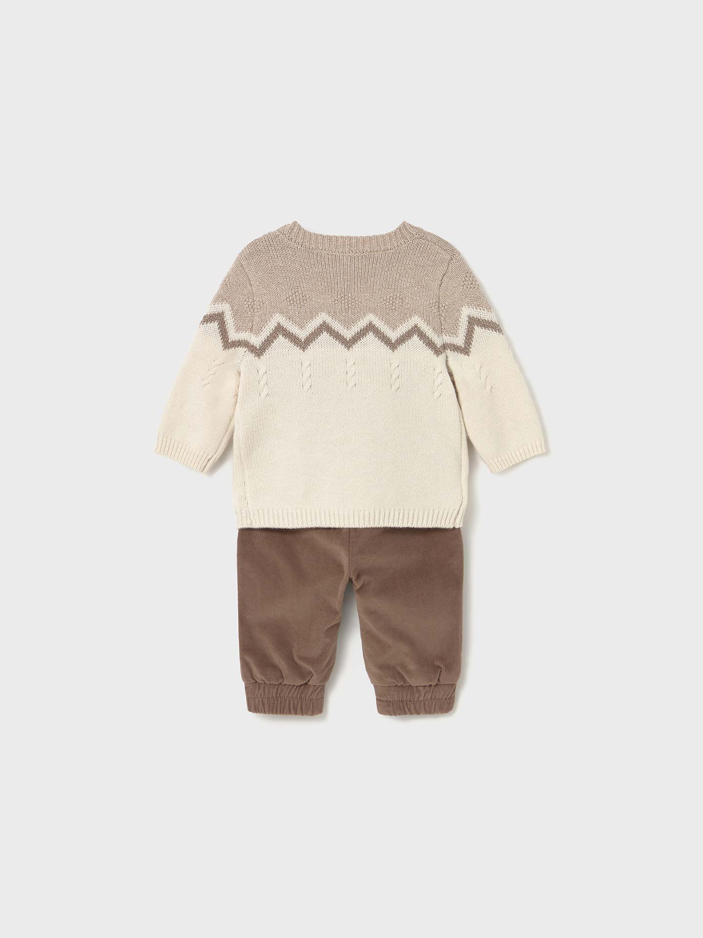 Conjunto de Calças e Camisola