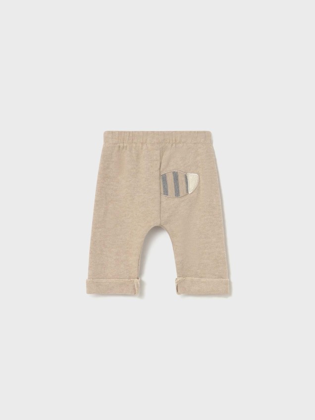 Conjunto de Casaco, Calças e Camisola