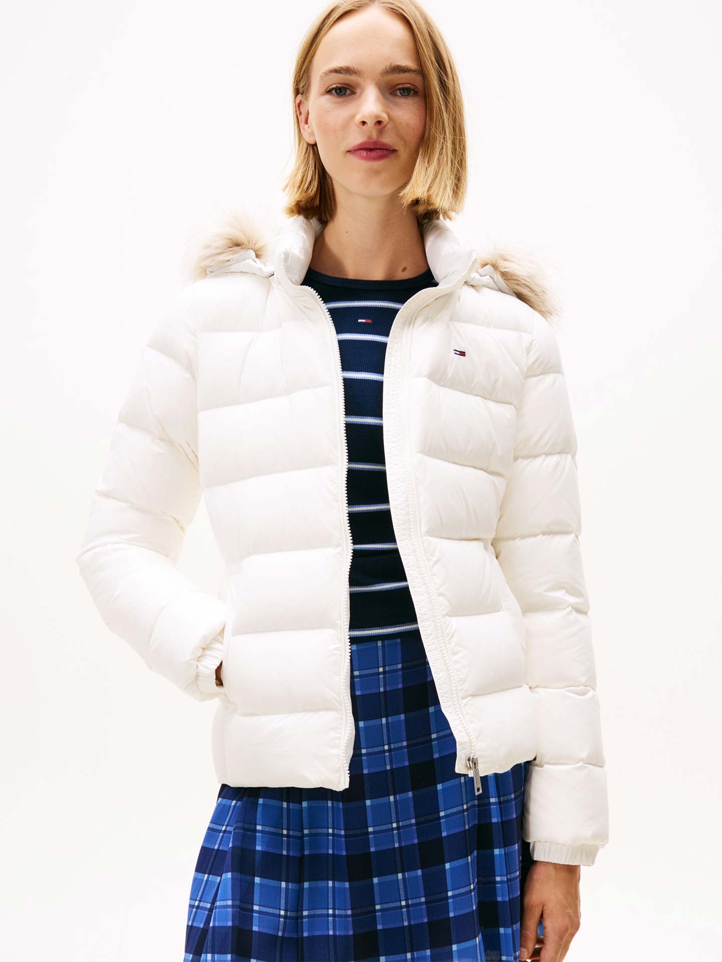 Blusão Acolchoado com Capuz