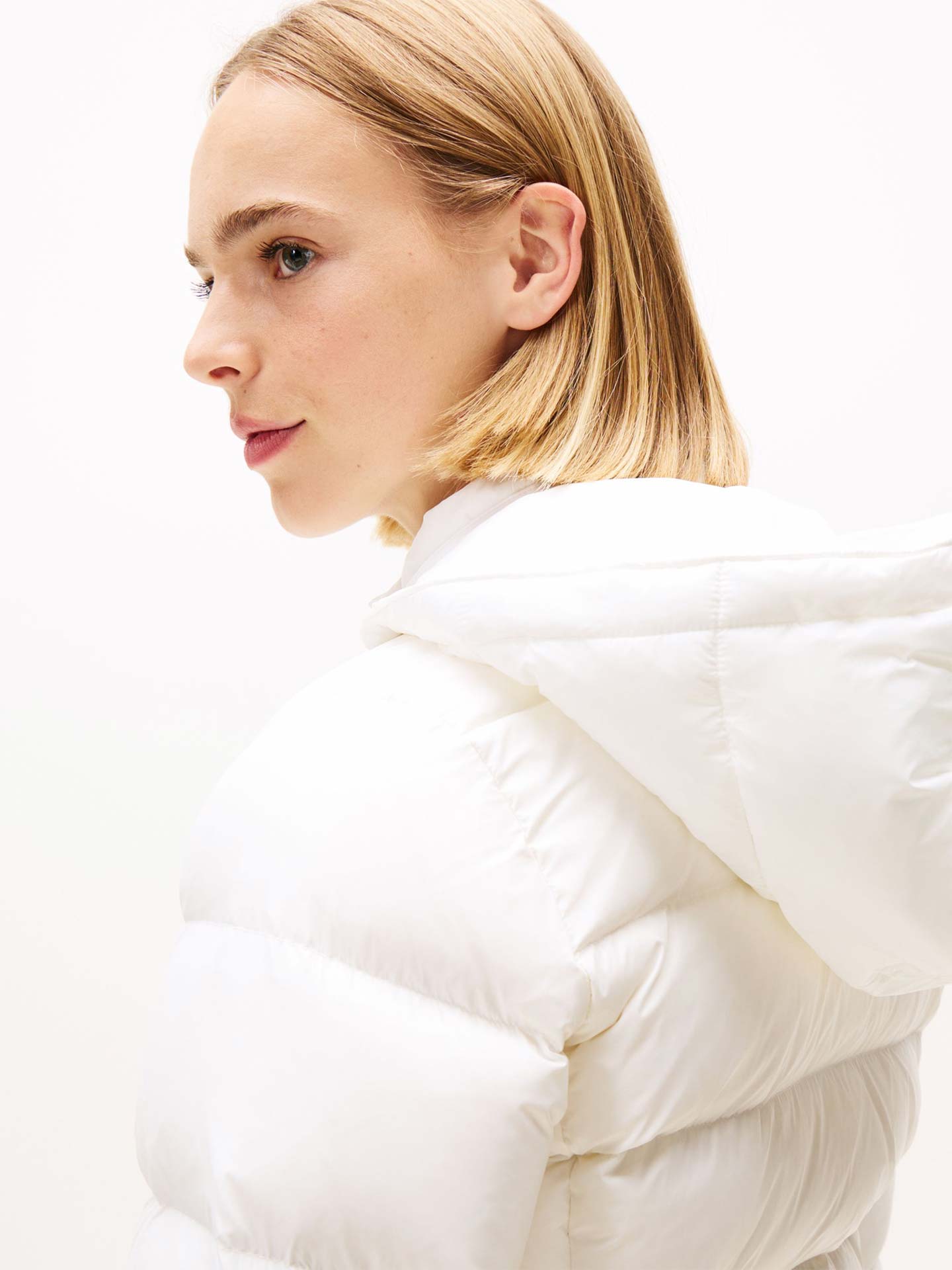 Blusão Acolchoado com Capuz