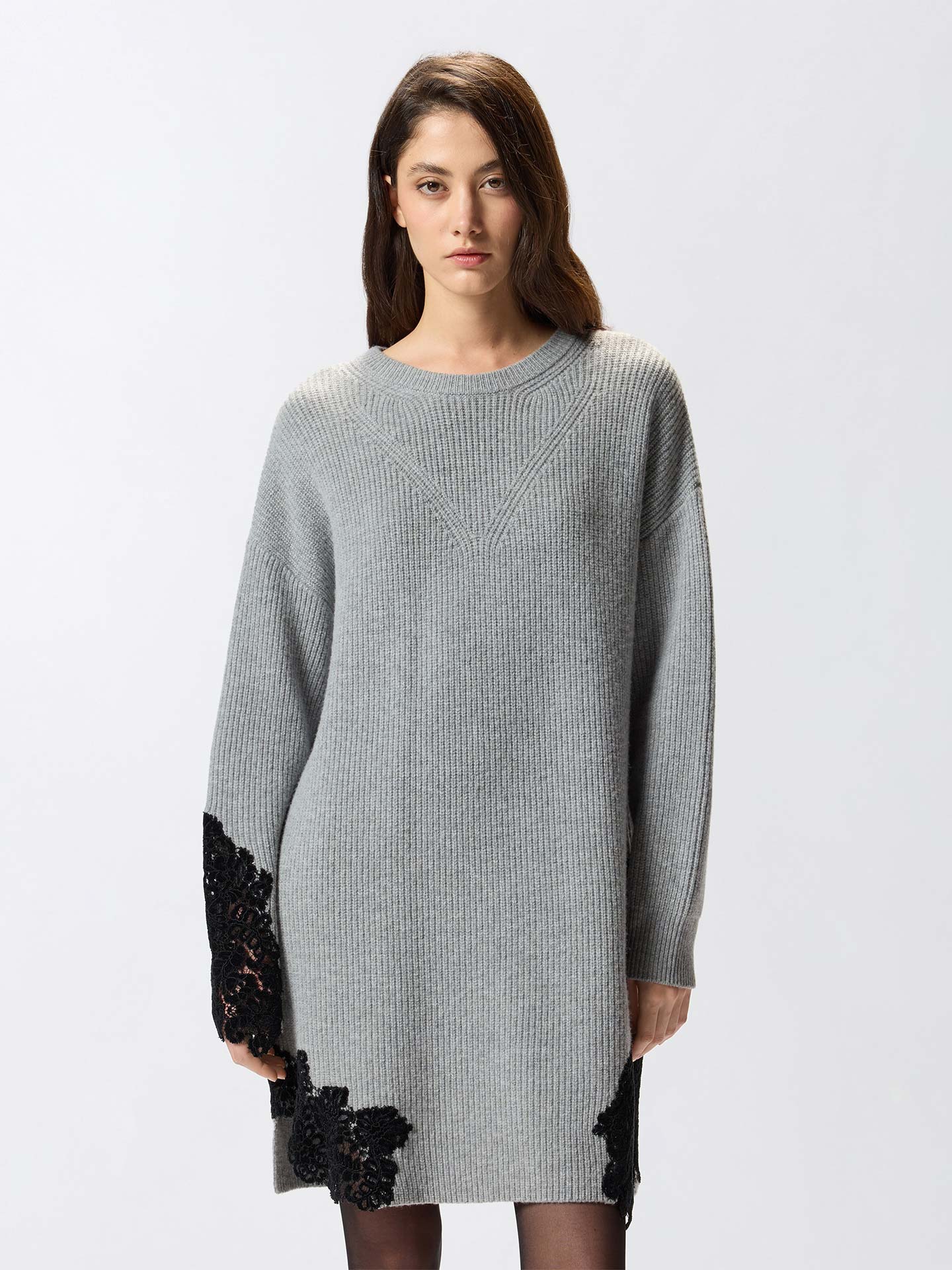 Vestido Curto em Tricot Canelado