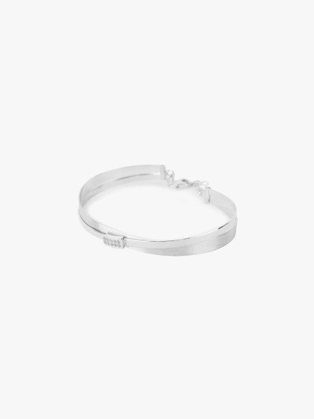 Pulseira Cruzada com Zircnias Cravejadas