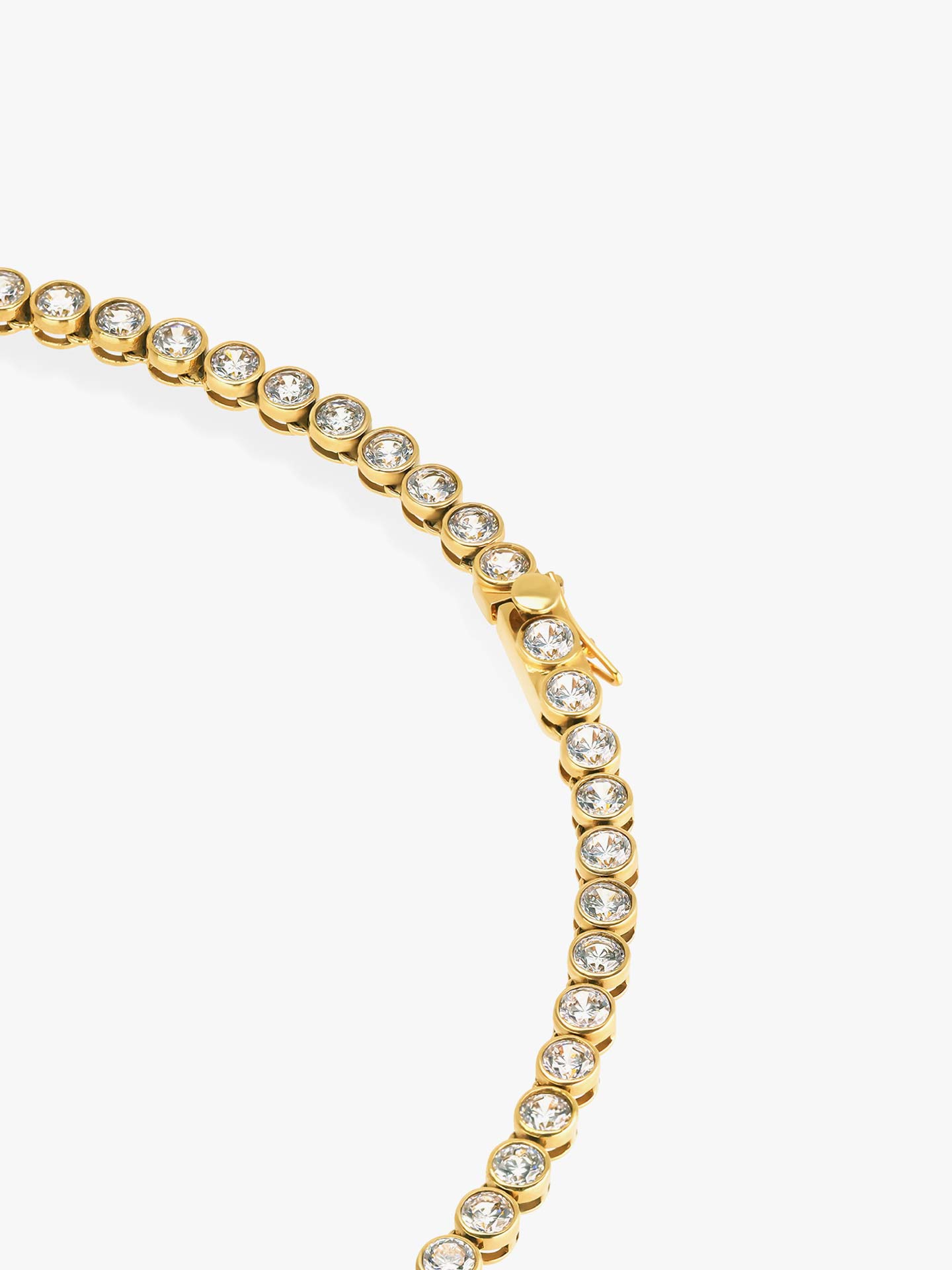 Colar One Neckmess Queen