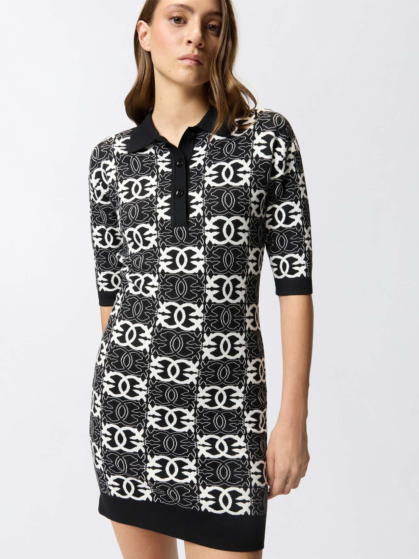 Vestido Curto de Malha