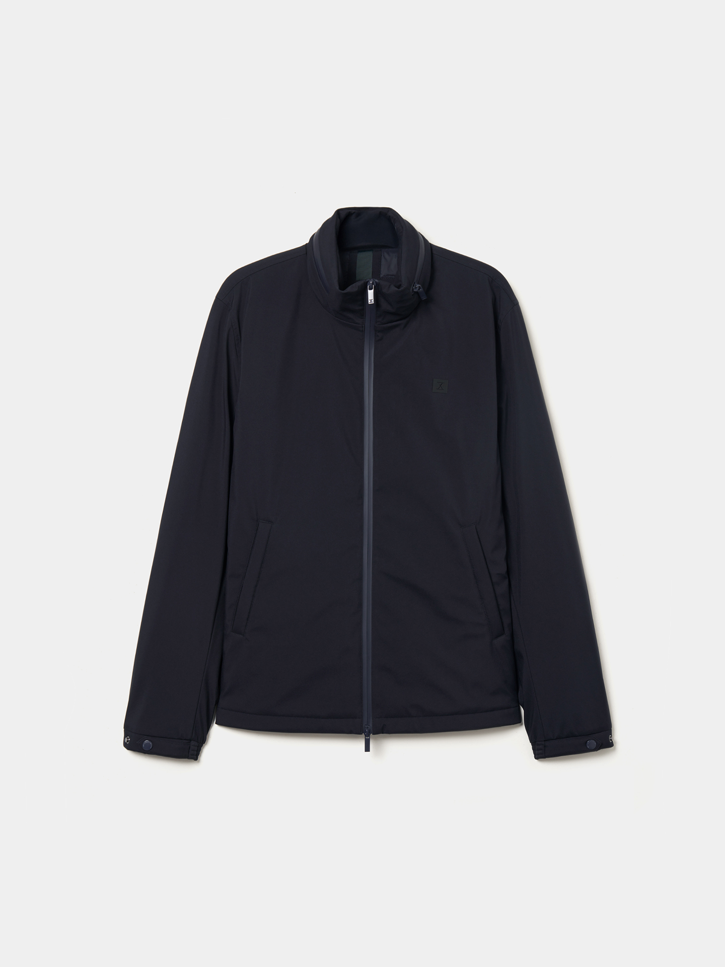 Blusão Leve com Capuz Oculto