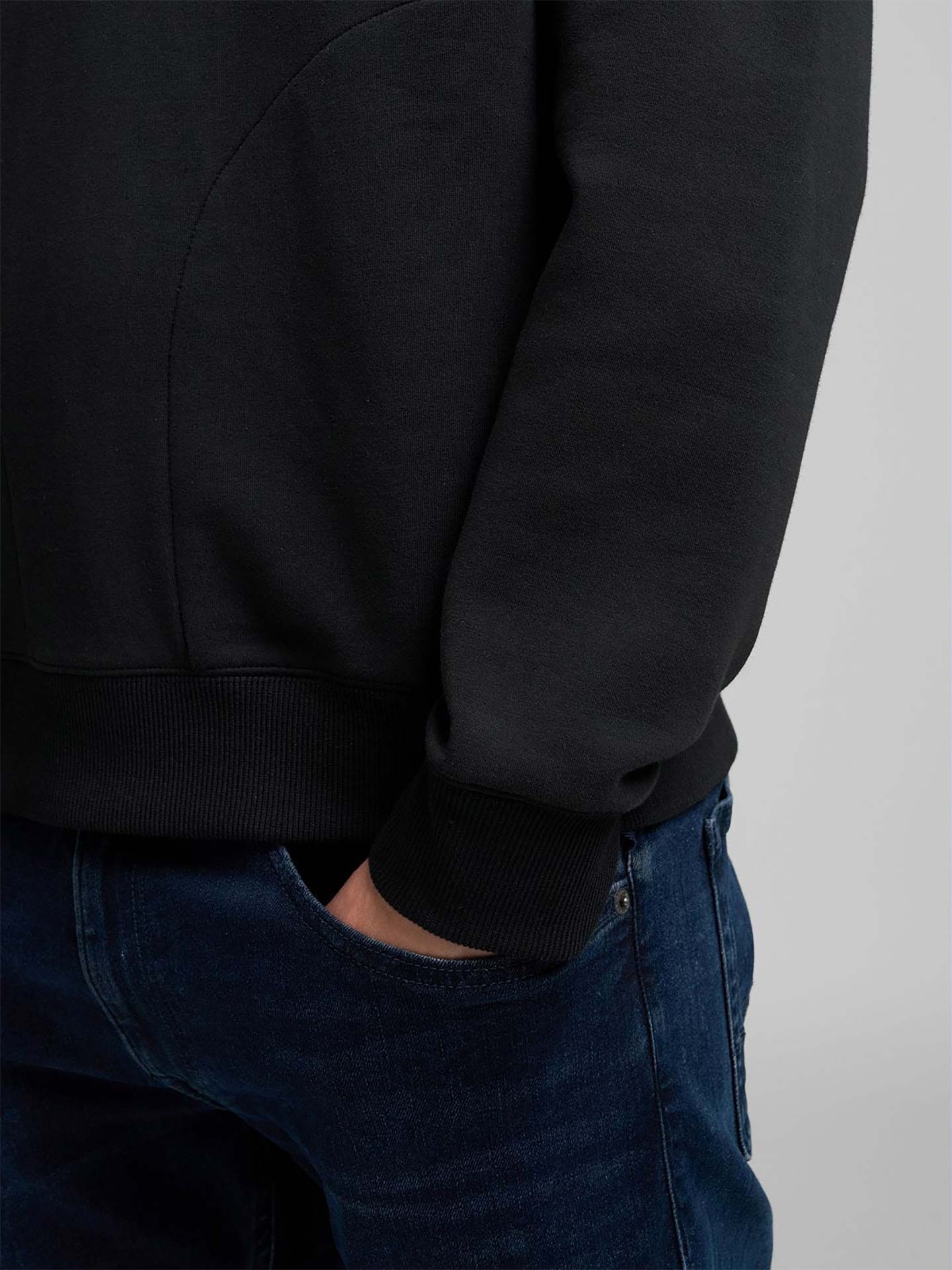 Sweatshirt com Capuz