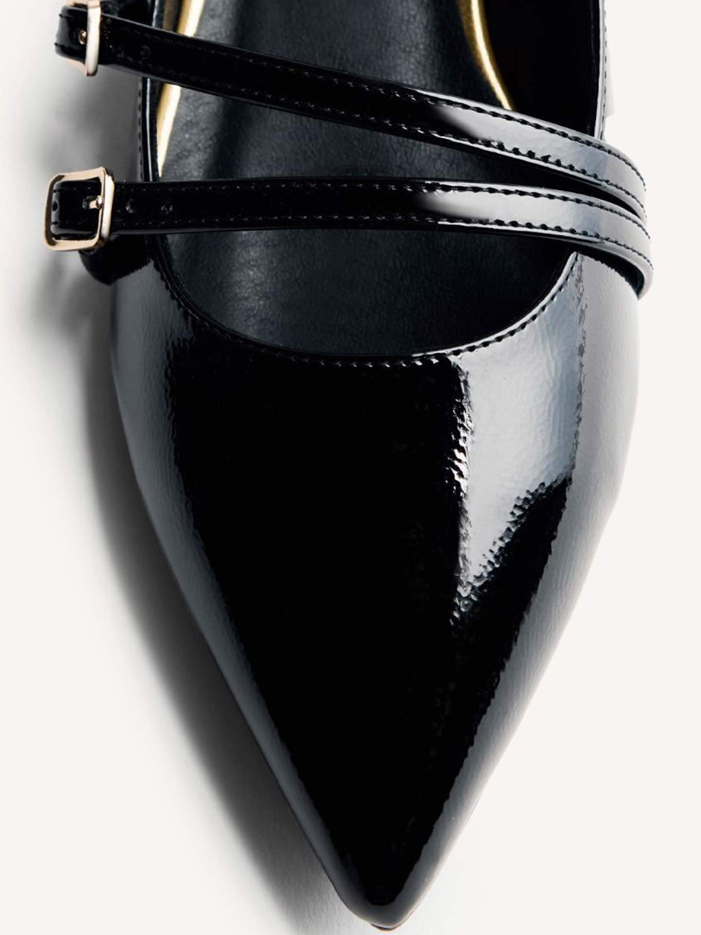 Sapatos de Verniz Lucan