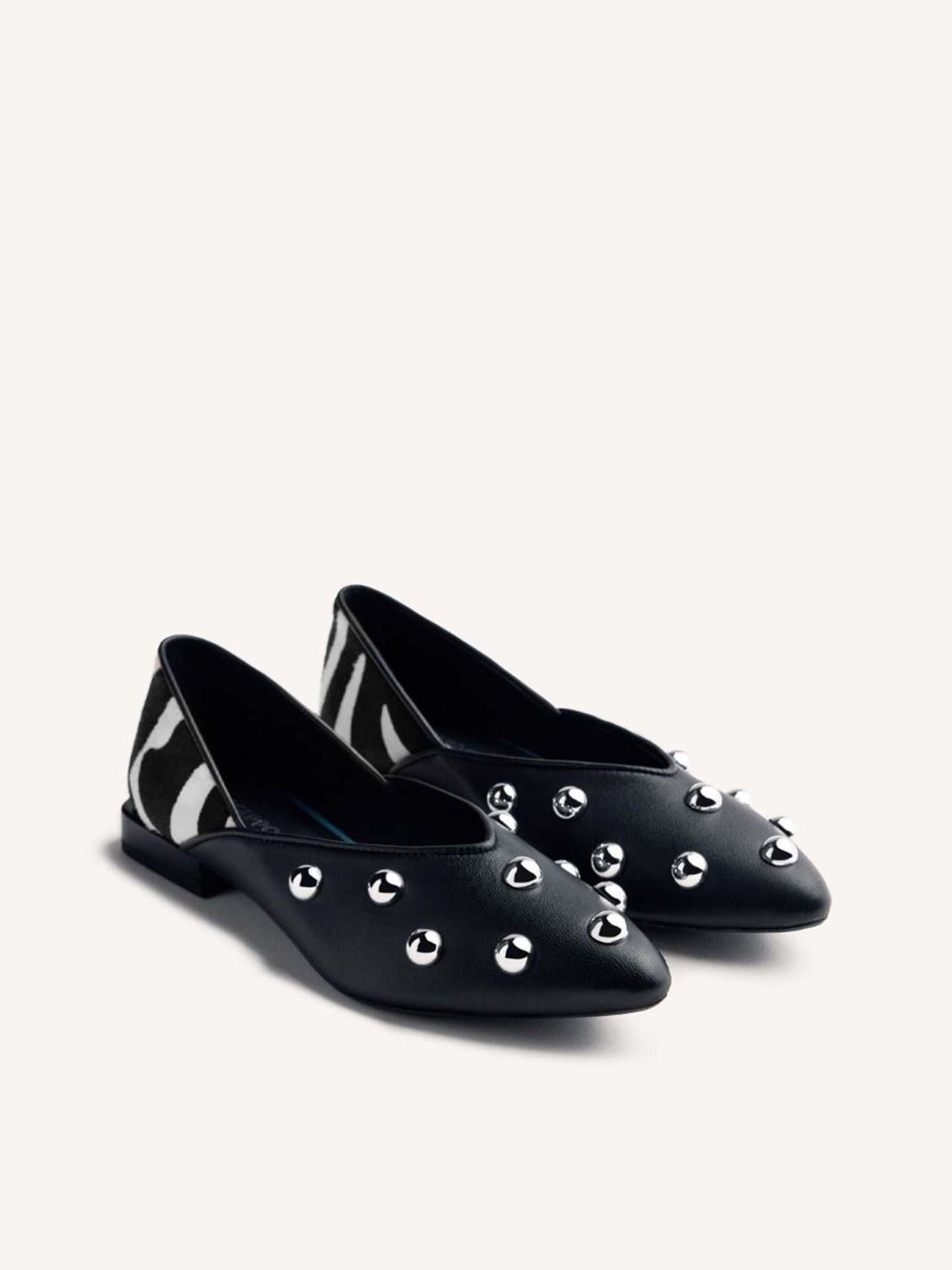 Sabrinas em Couro com Tachas Braham