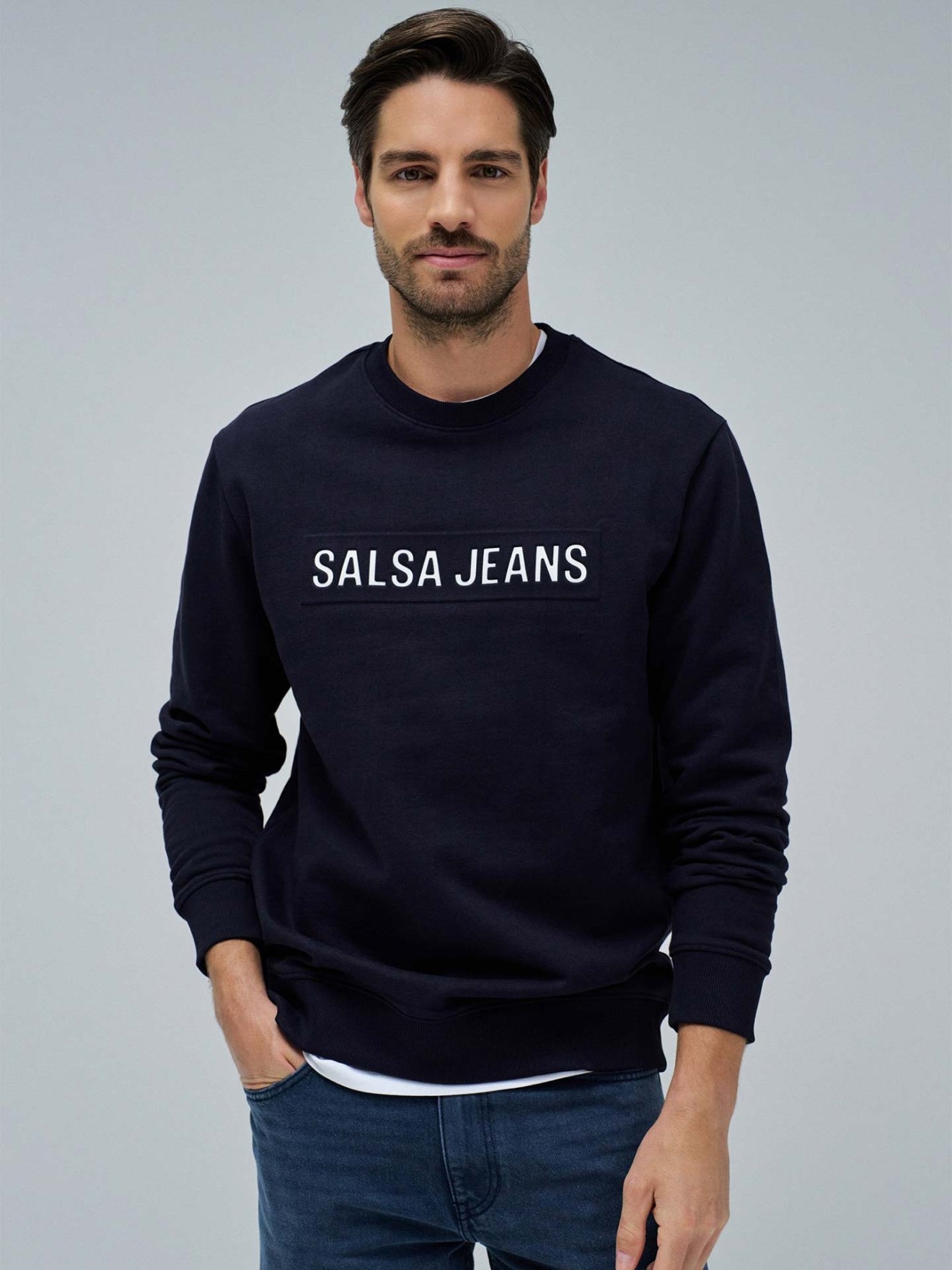 Sweatshirt com Relevo