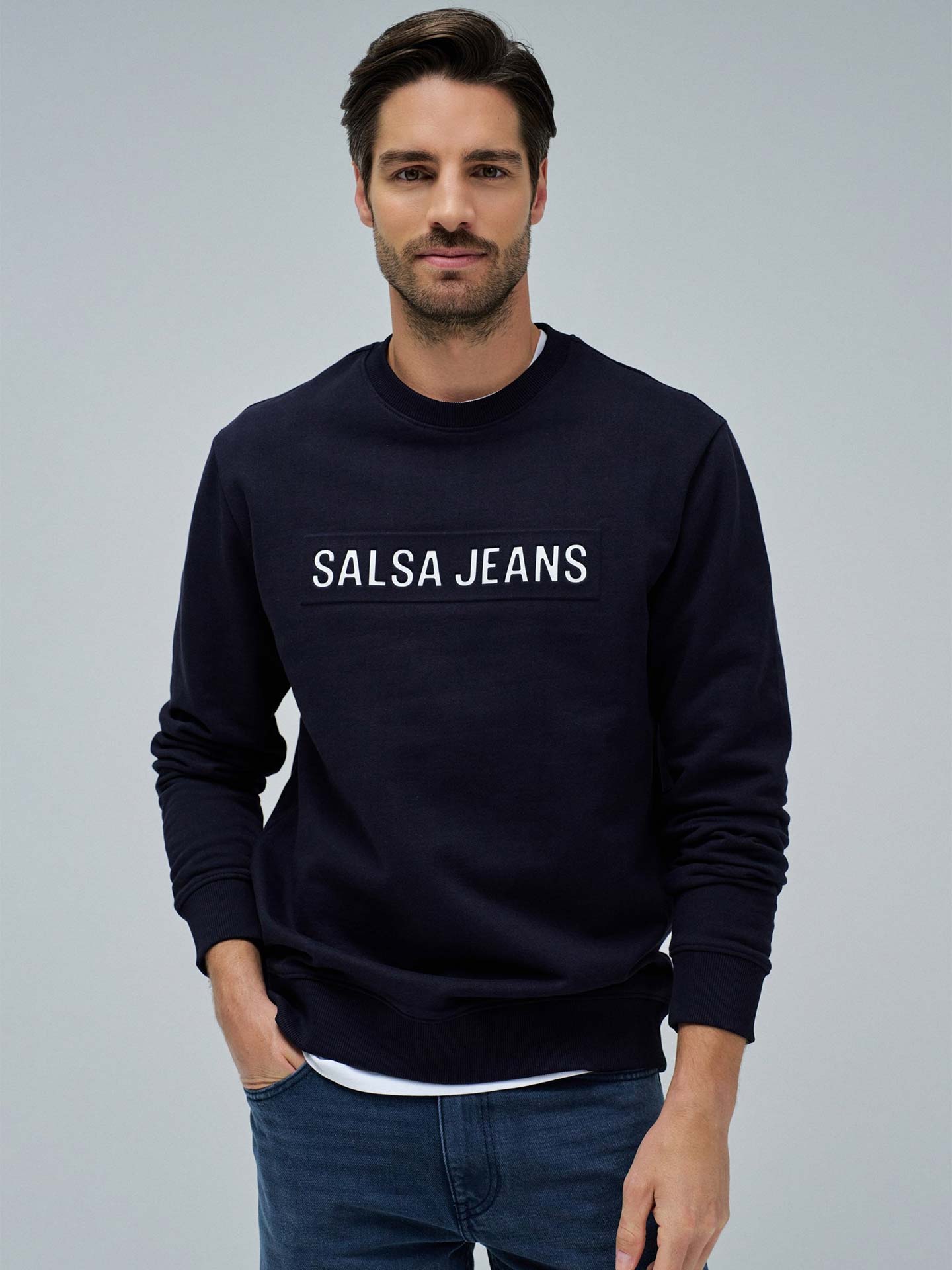 Sweatshirt com Relevo