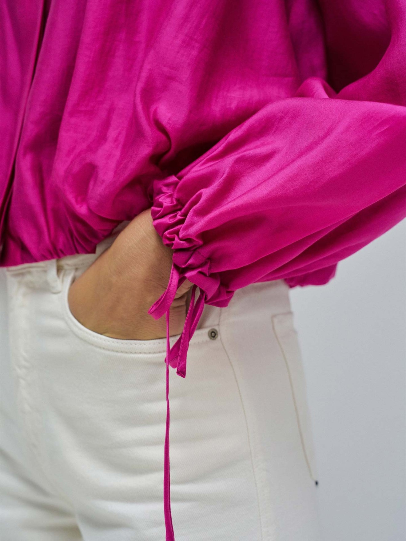 Blusa com Mangas Abalonadas