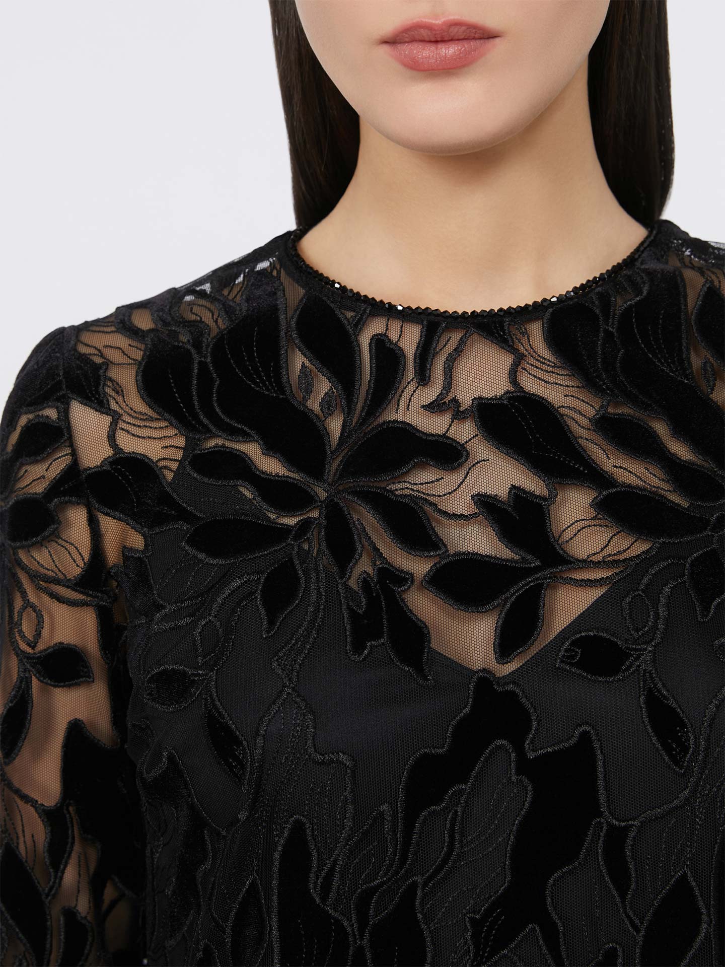 Blusa em Tule com Bordado Plinio