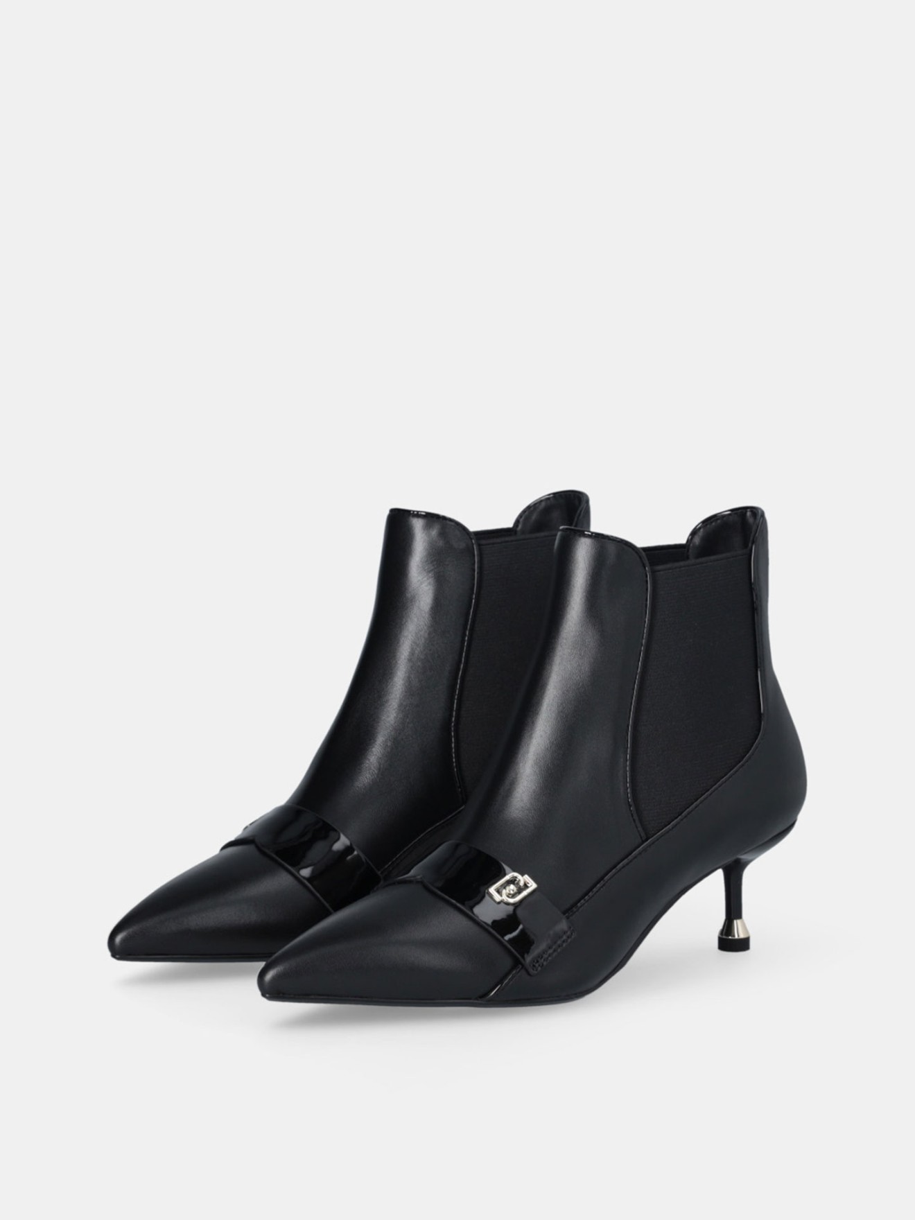 Botins de Pele