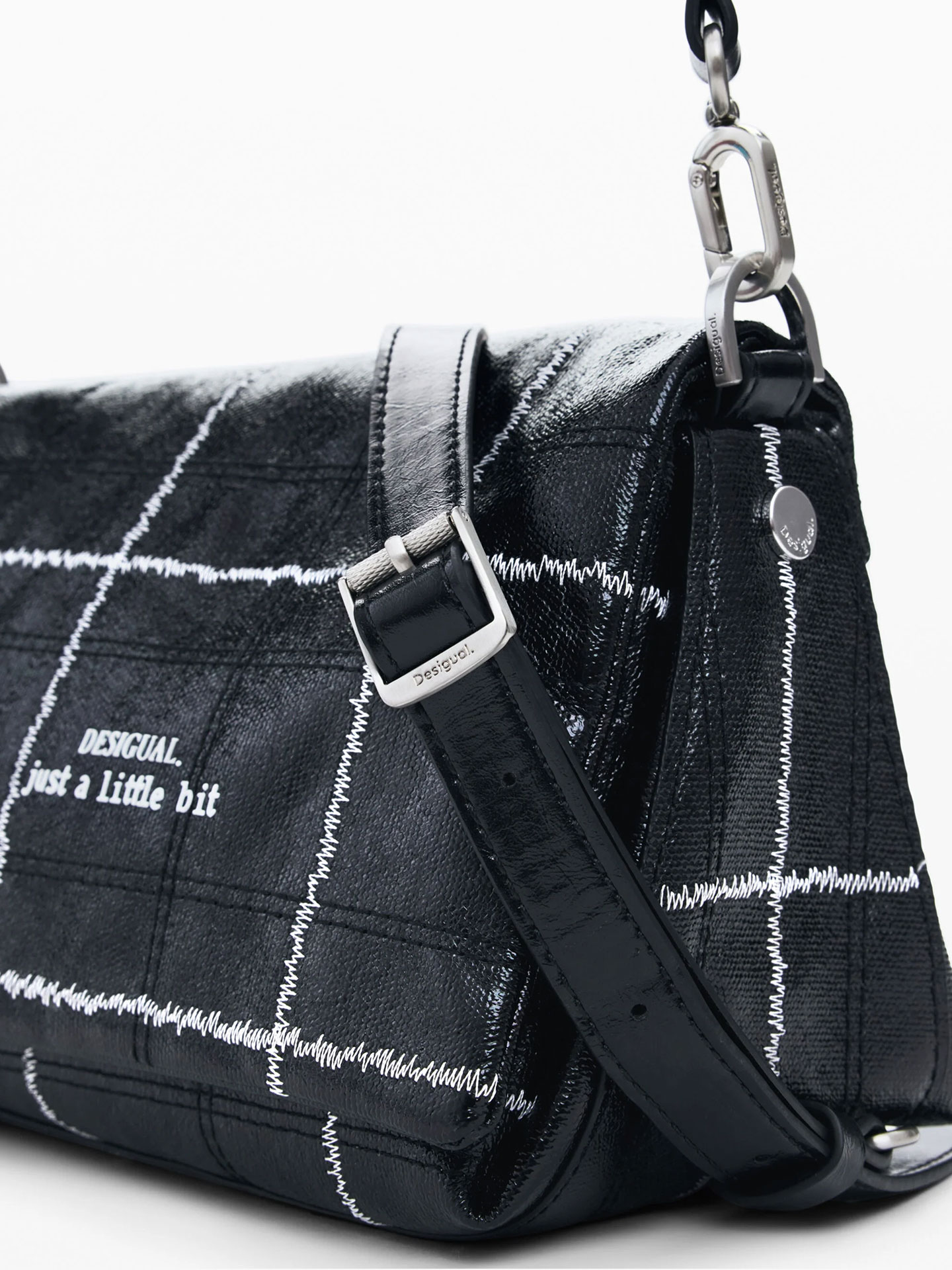 Mala de Tiracolo Efeito Pele Brilhante