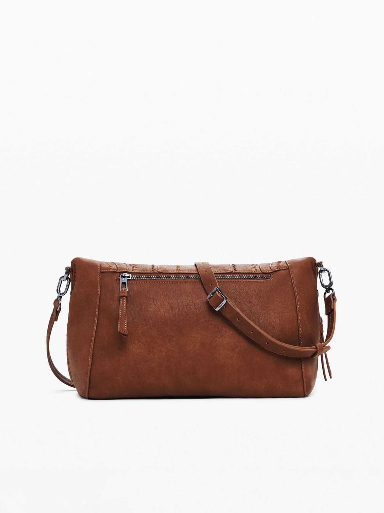 Mala de Ombro com Bordados e Tachas Metálicas