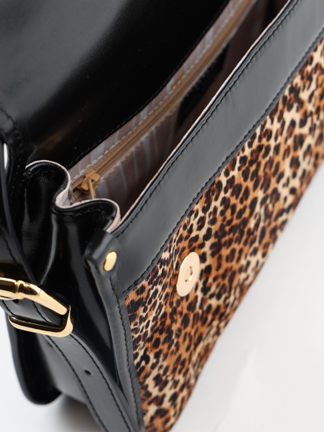 Mala de Ombro com Estampado Animal