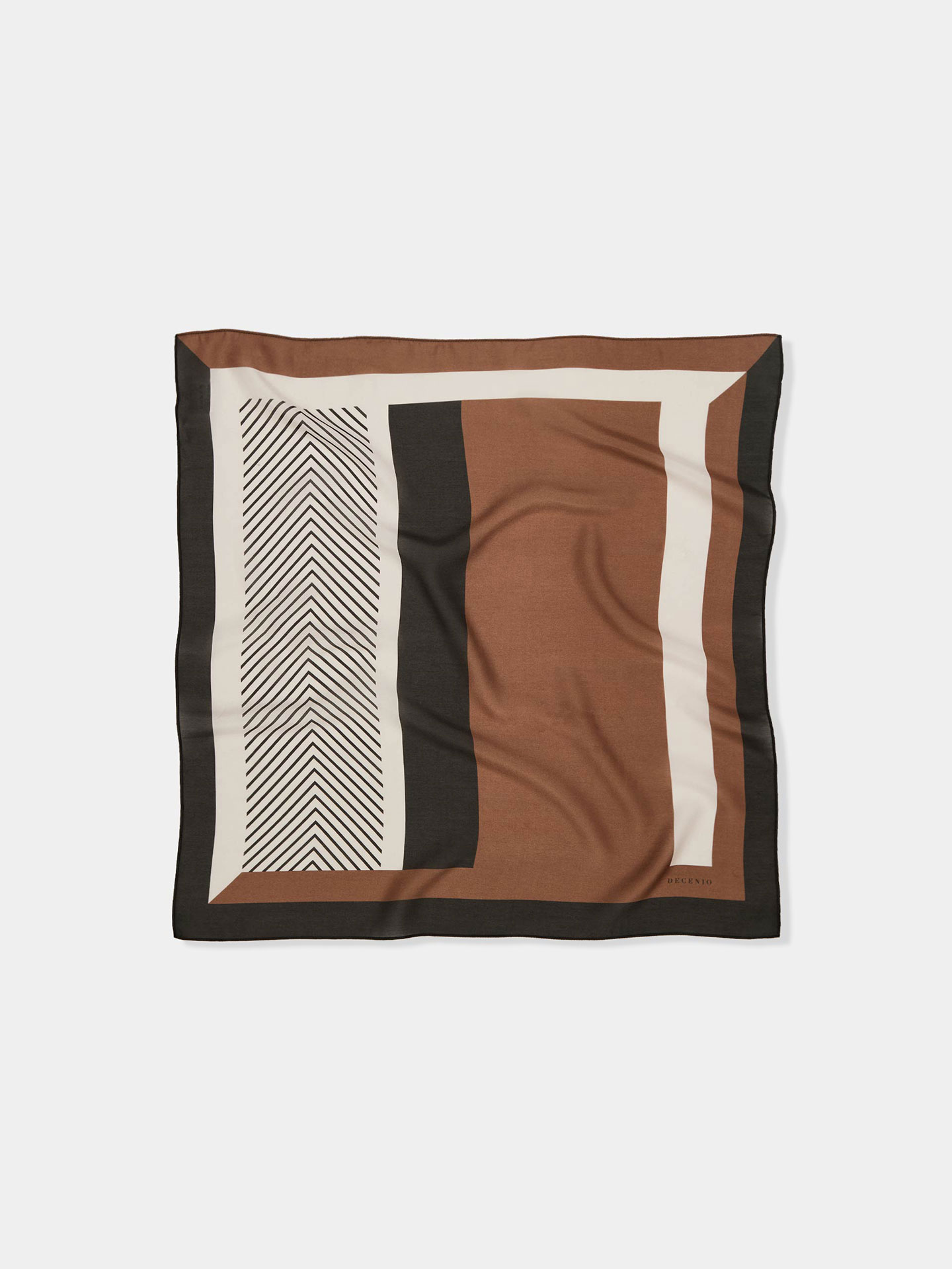 Lenço Quadrado com Padrão