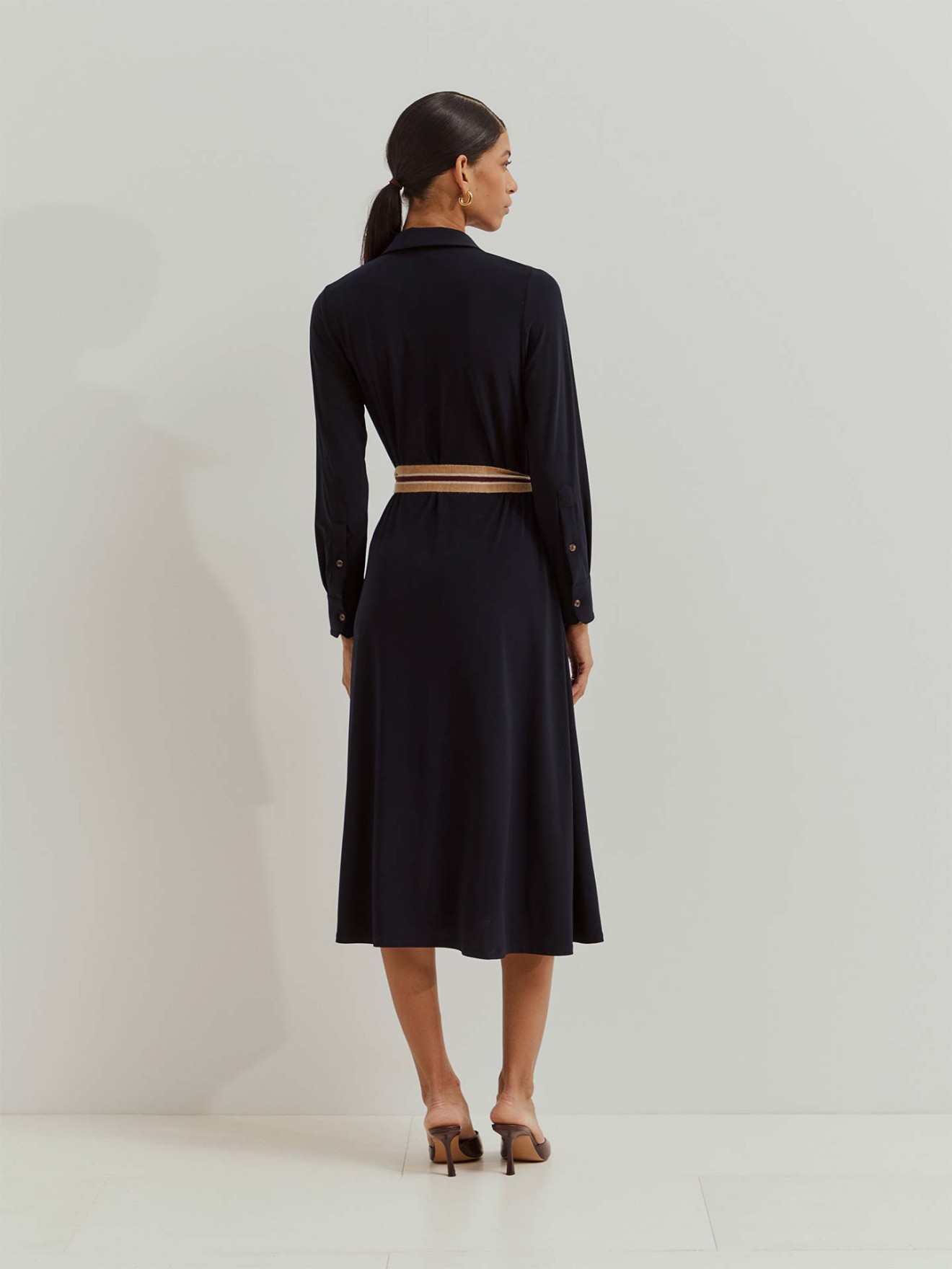 Vestido Camiseiro Midi