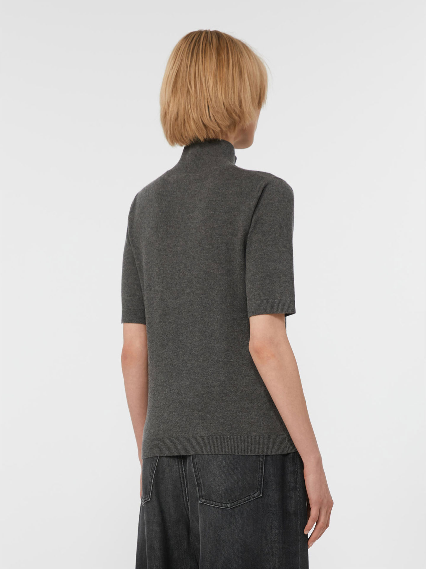 Camisola de Gola Alta Cantone