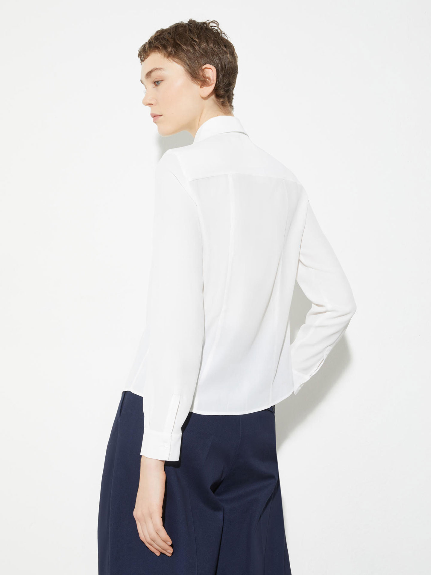 Camisa com Laço Ateneo