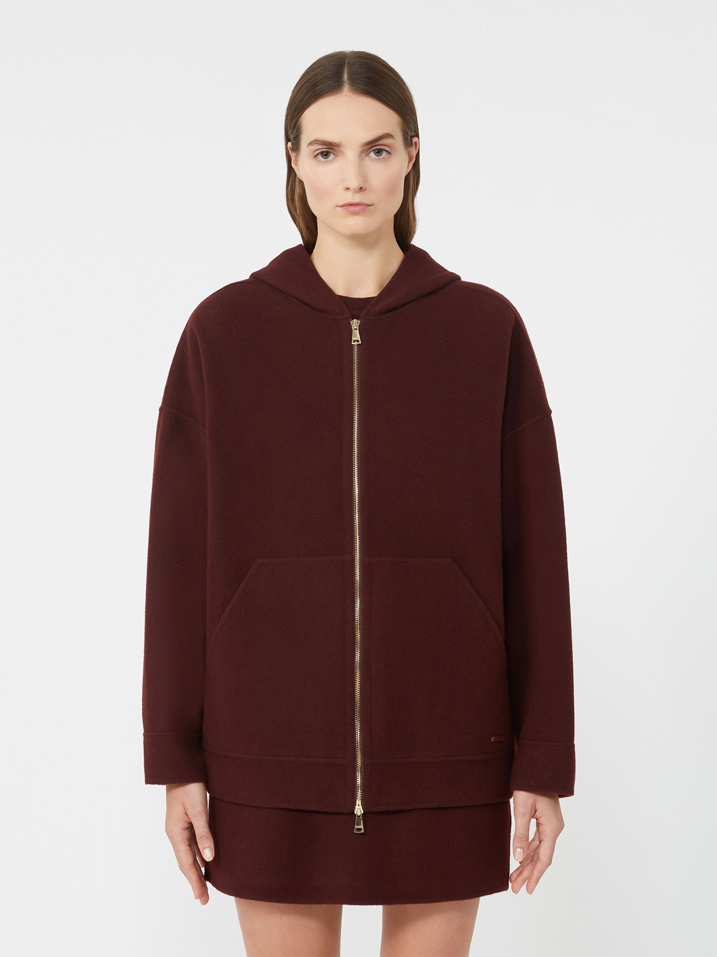 Casaco com Capuz Etuania