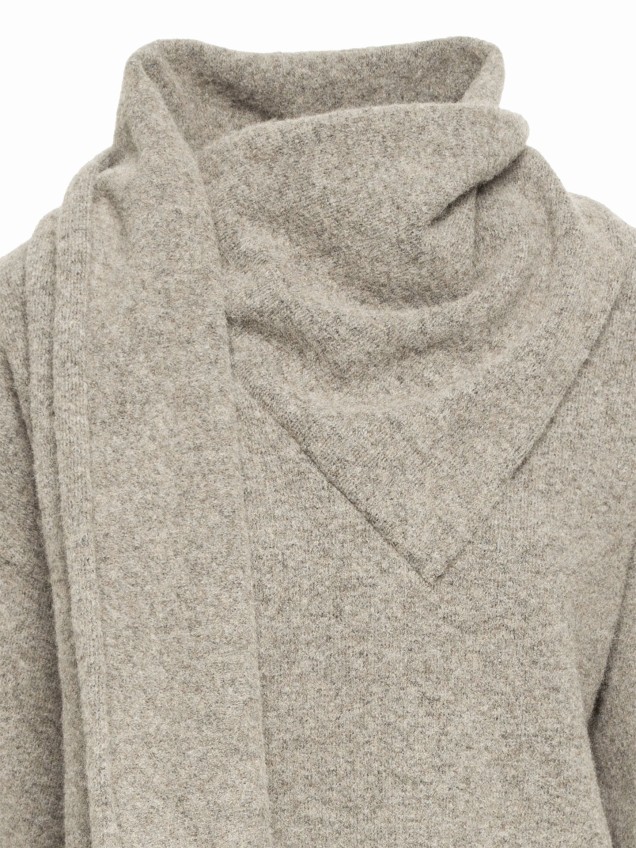 Camisola de Malha com Gola Lenço