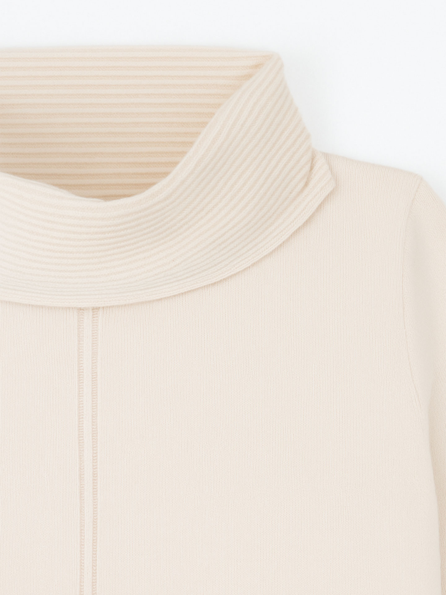 Camisola de Malha com Gola