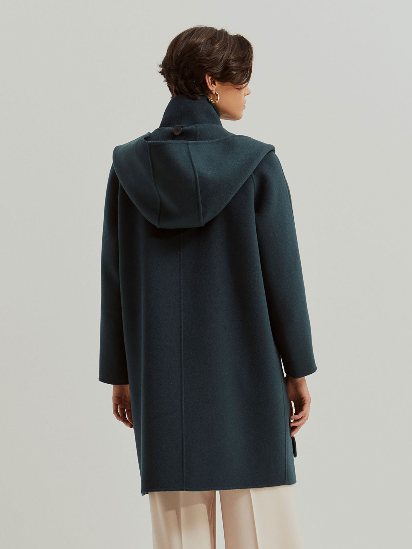 Sobretudo de Lã com Capuz e Gola Removível