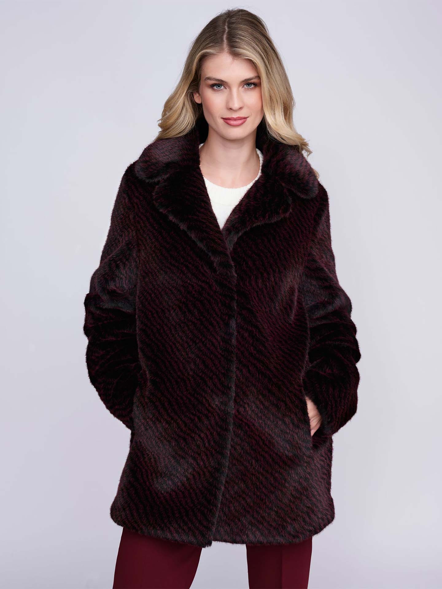 Casaco de Pele Sintética Donatella