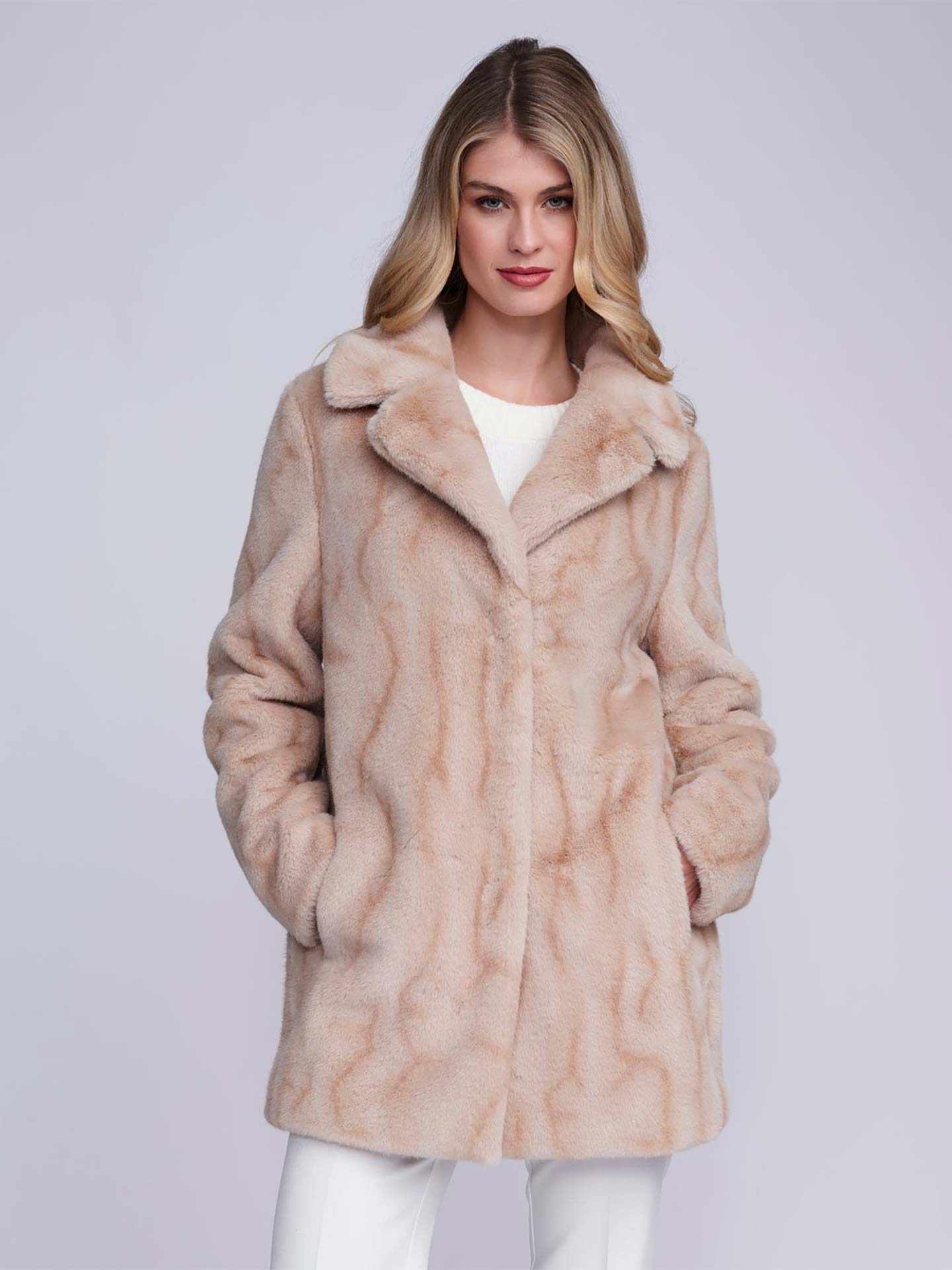 Casaco de Pele Sintética Marilyn