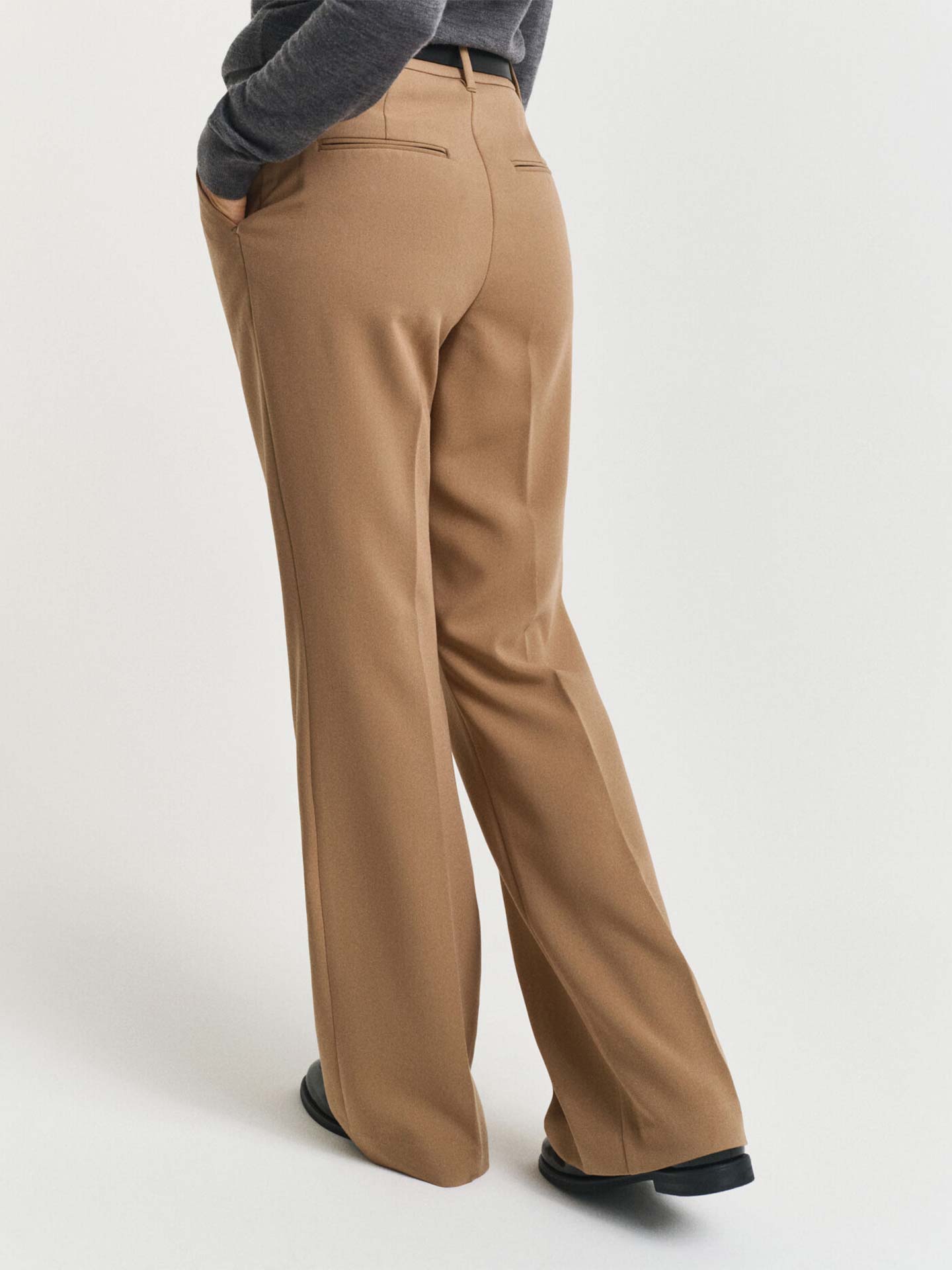 Calças Slim Fit Cropped