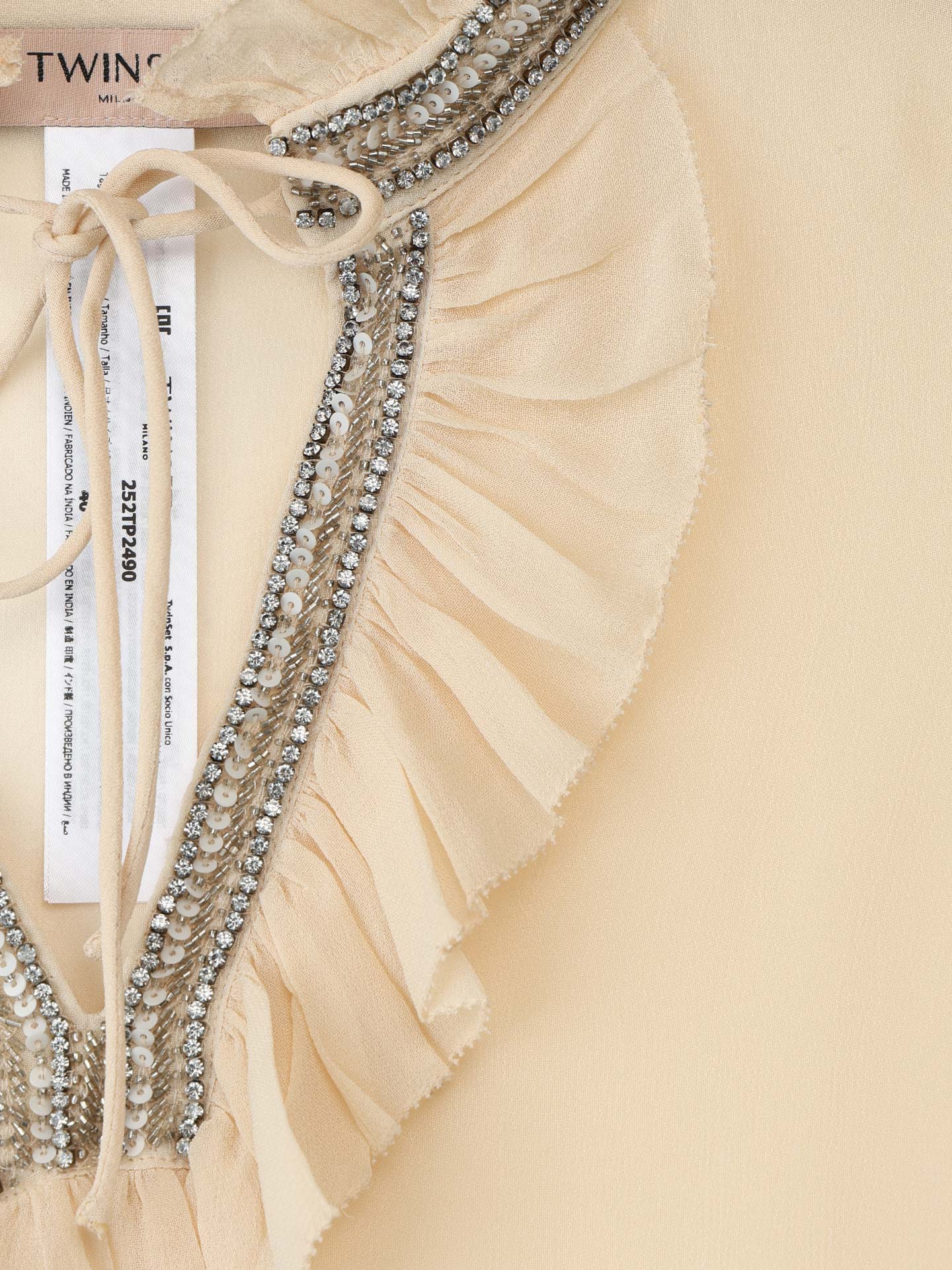 Blusa com Decote em V