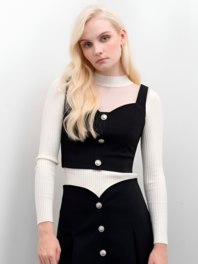 Colete Crepe Estruturado com Decote Corao