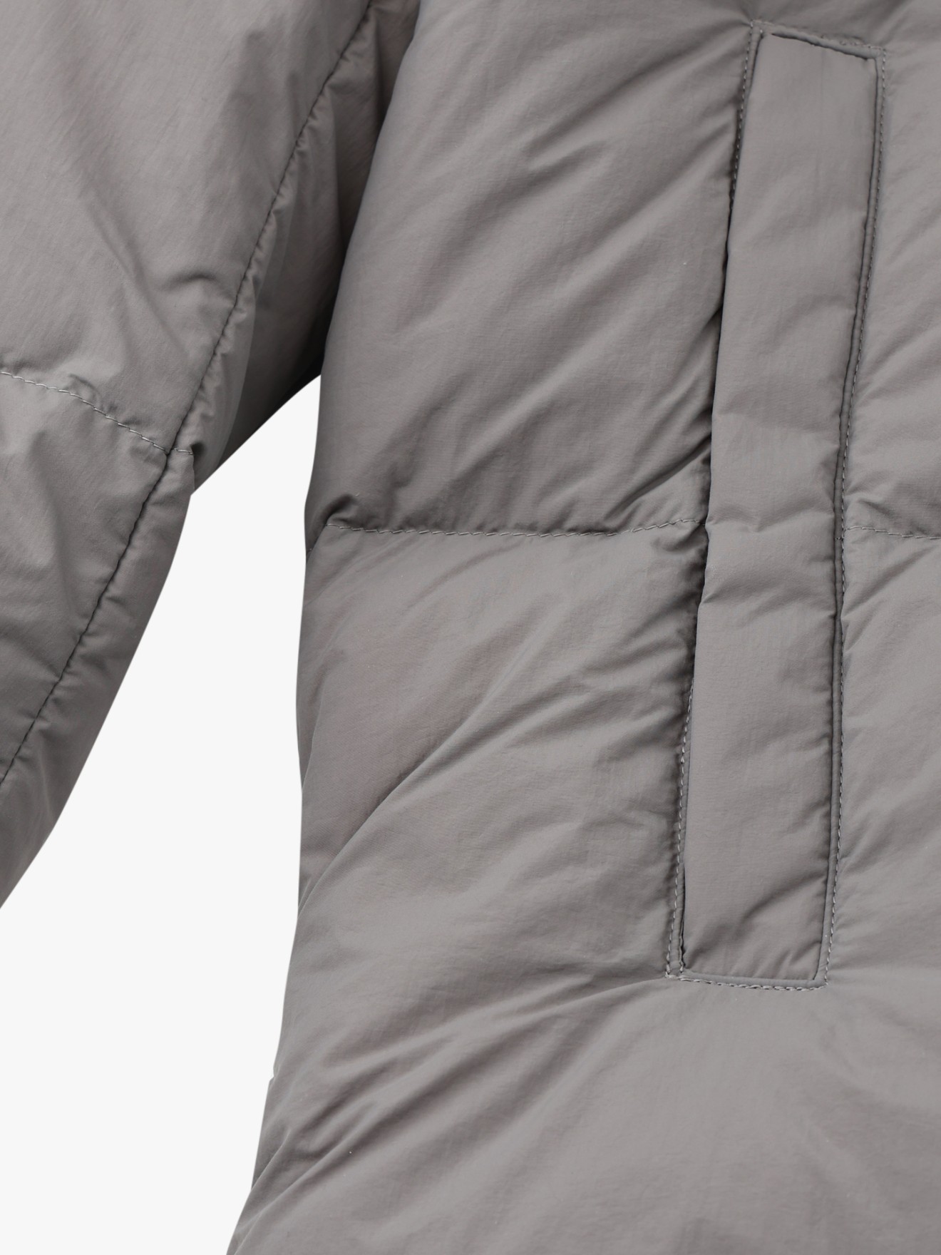 Blus�o Acolchoado com Capuz