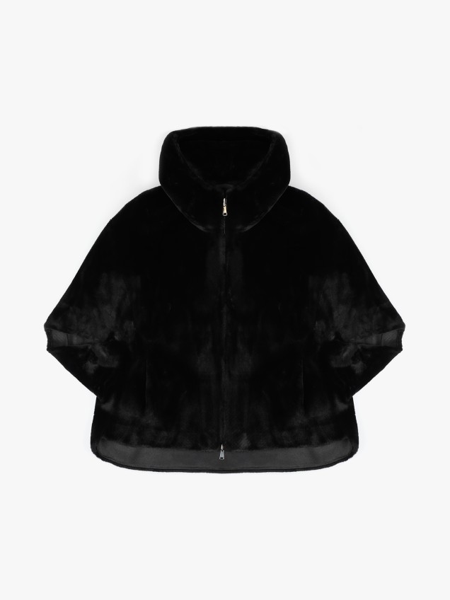 Casaco Curto com Capuz