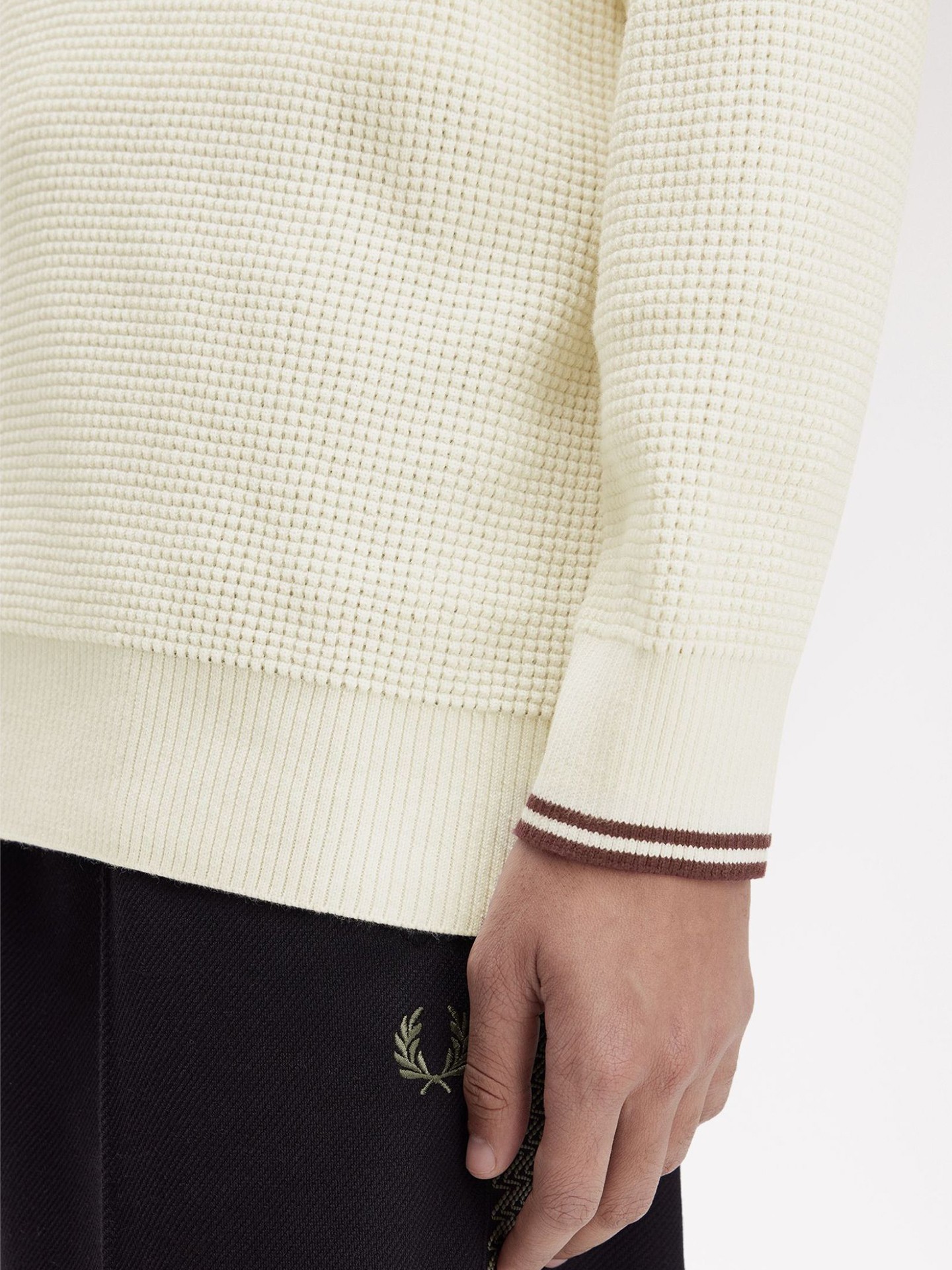 Camisola Waffle com Meio Fecho K8557