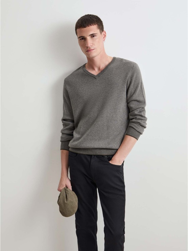 Pullover com Decote em V